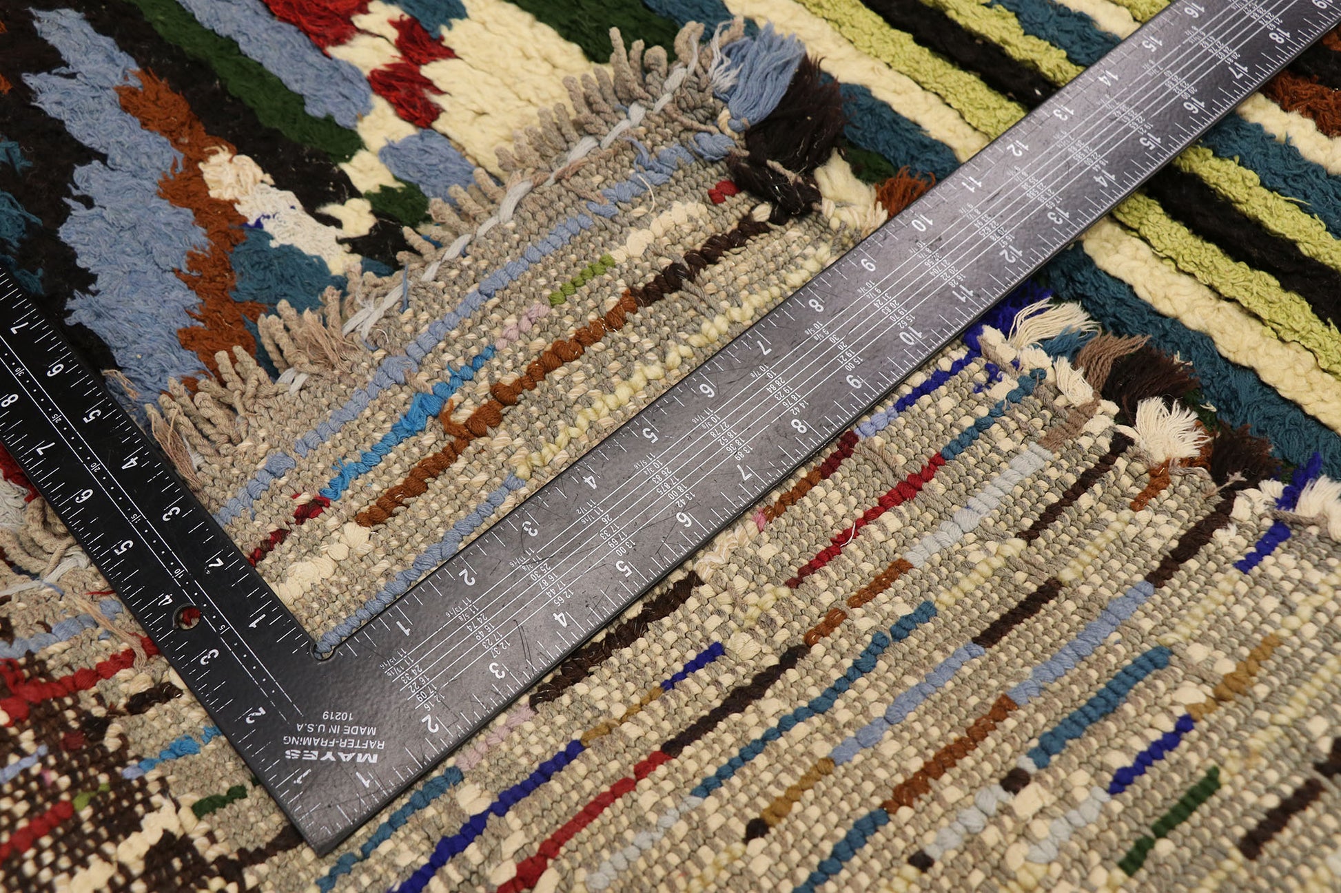 3 x 5 Vintage Moroccan Rug 21597