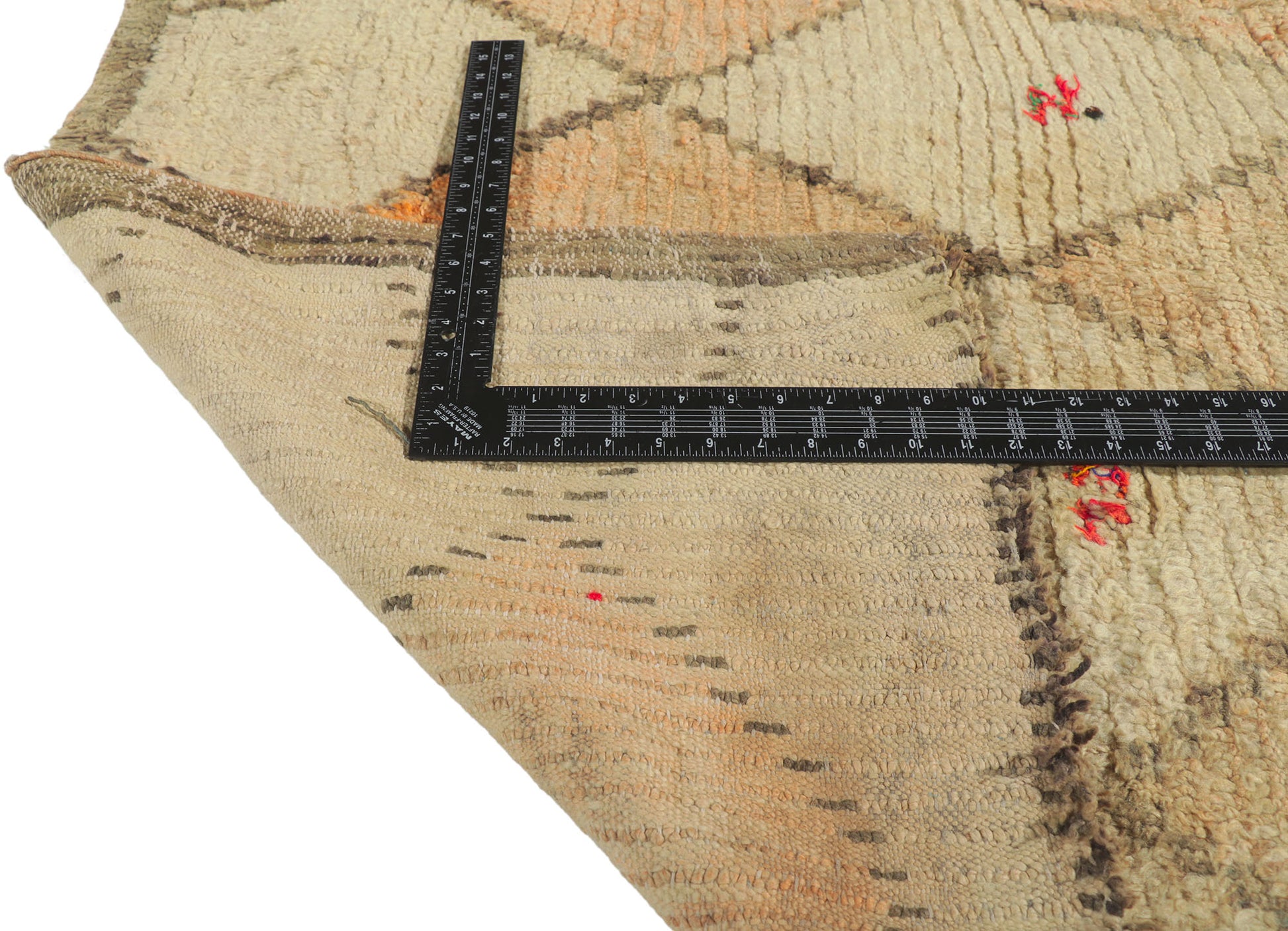 4 x 6 Vintage Moroccan Azilal Rug 21613