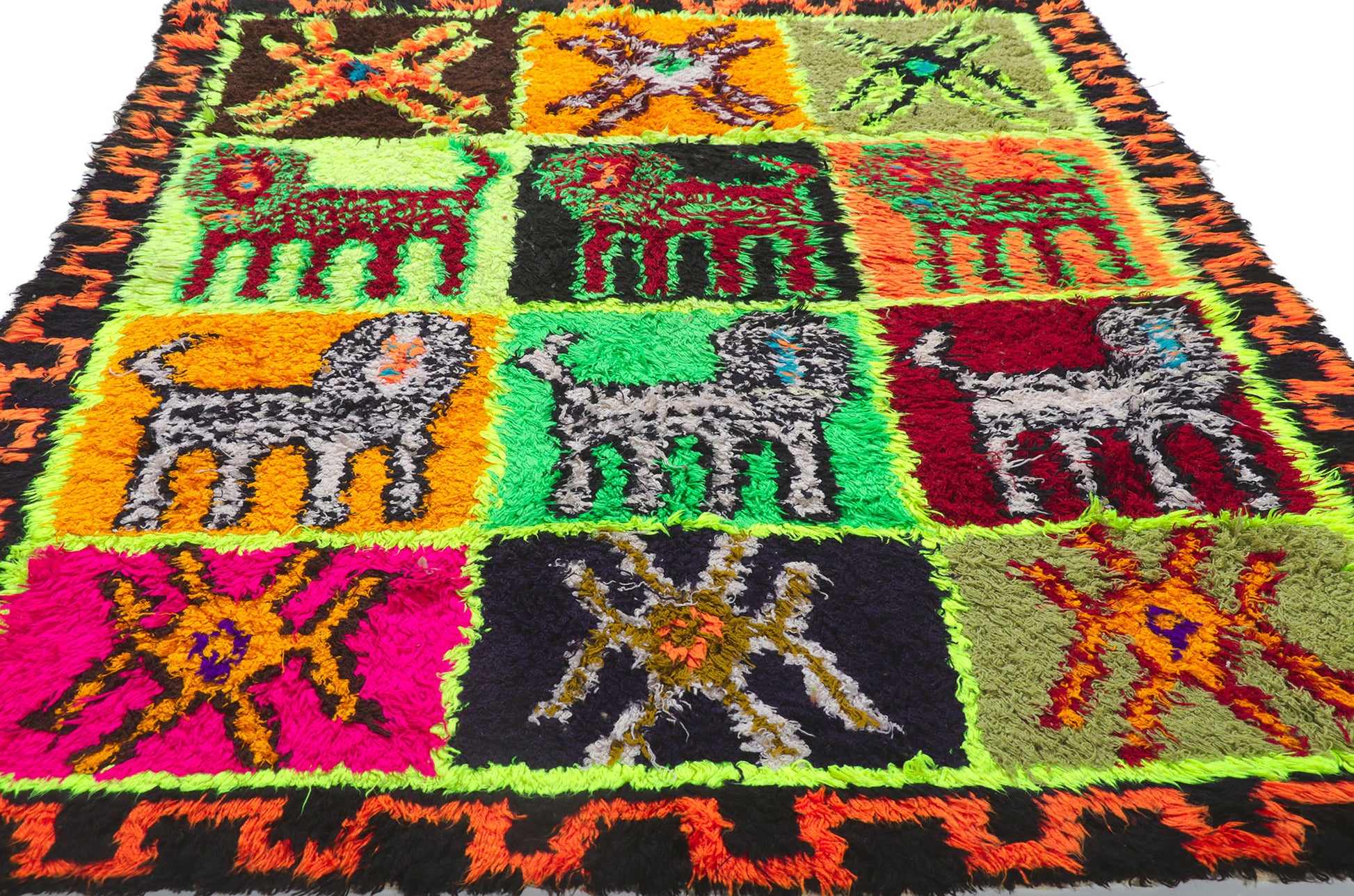 5 x 6 Vintage Moroccan Azilal Rug 21614