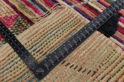 5 x 8 Vintage Boujad Moroccan Rug 21652