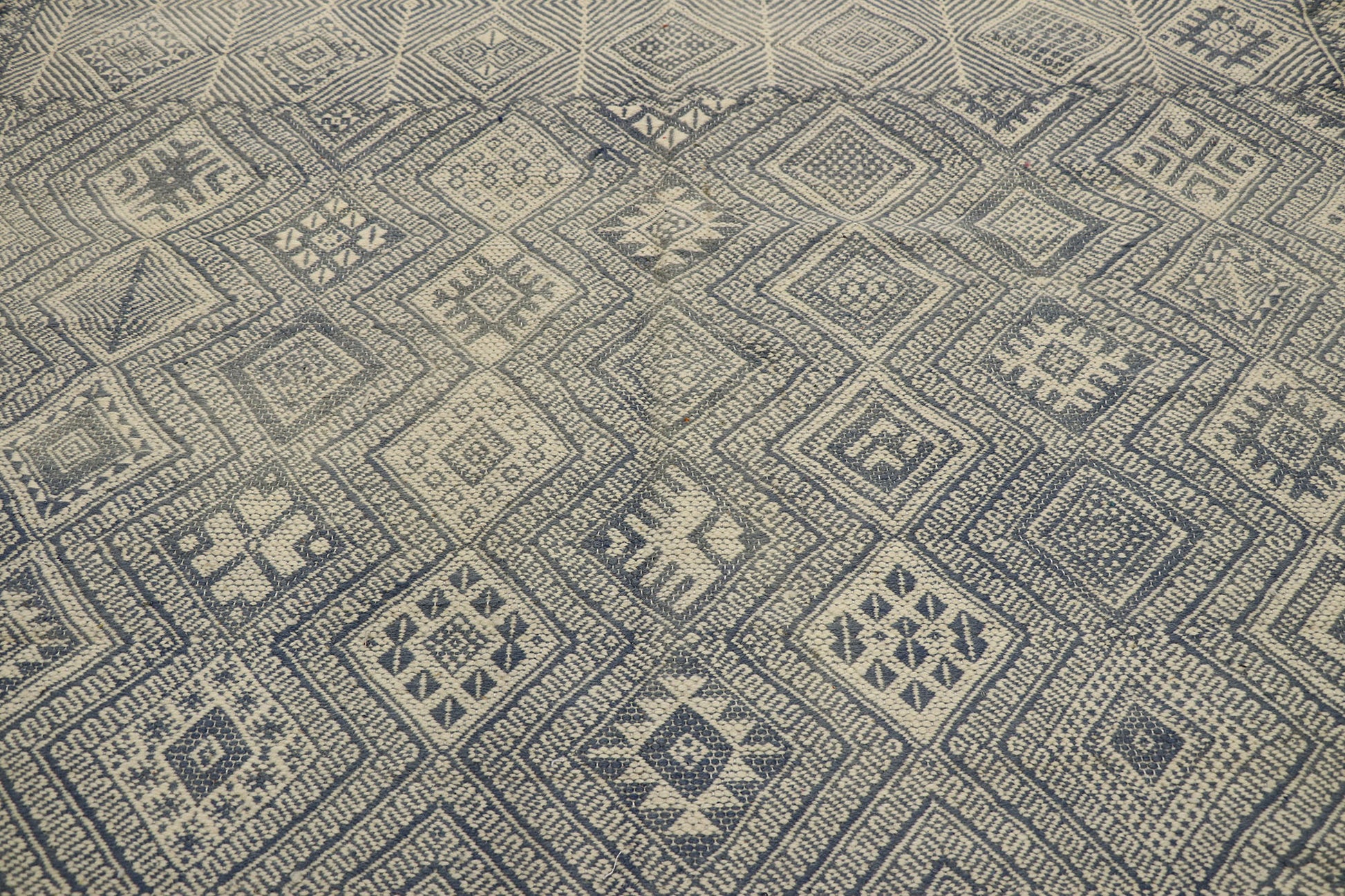 6 x 10 Vintage Zemmour Moroccan Kilim Rug 21661