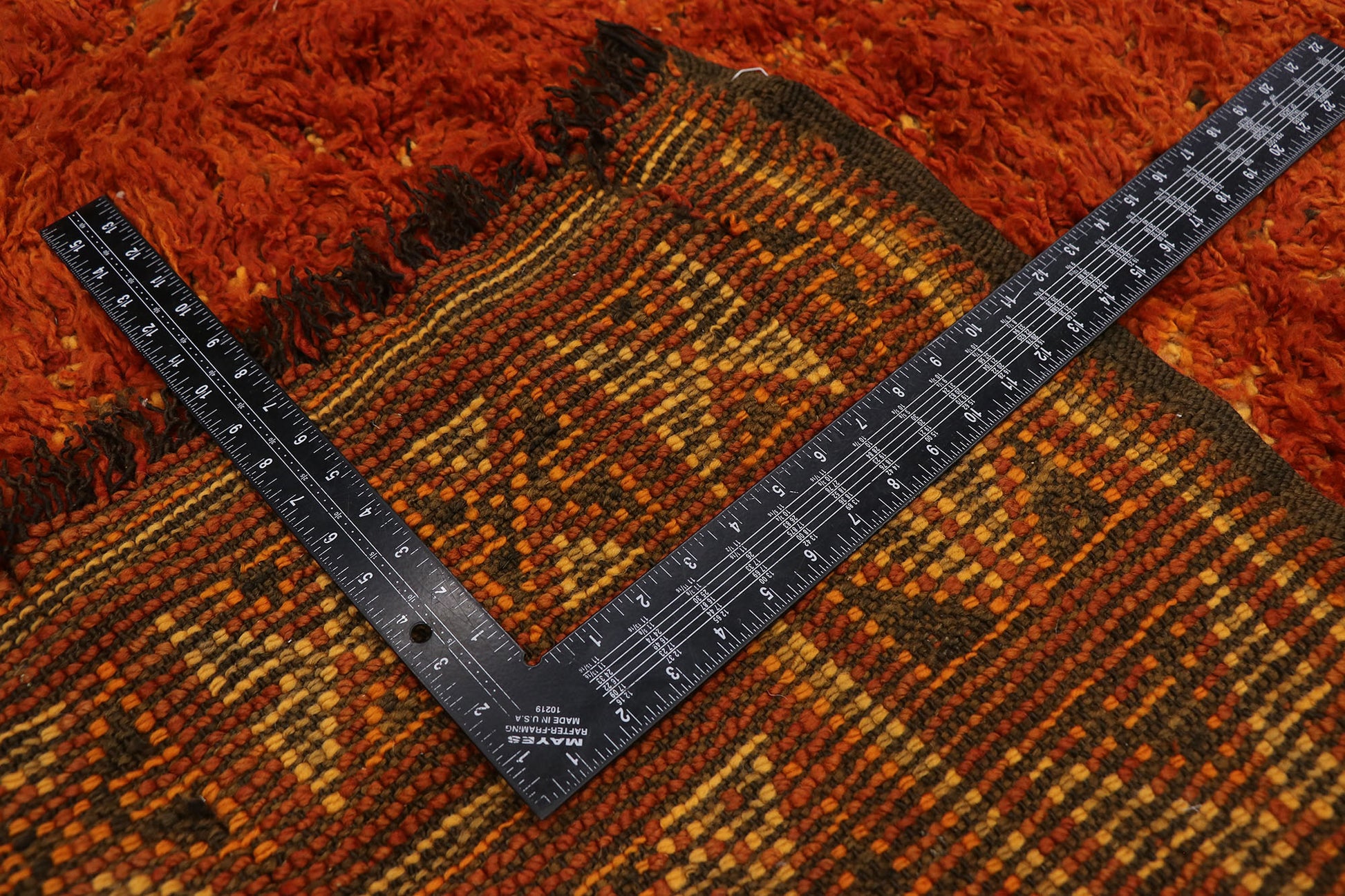 6 x 10 Vintage Red Beni MGuild Moroccan Rug 21670