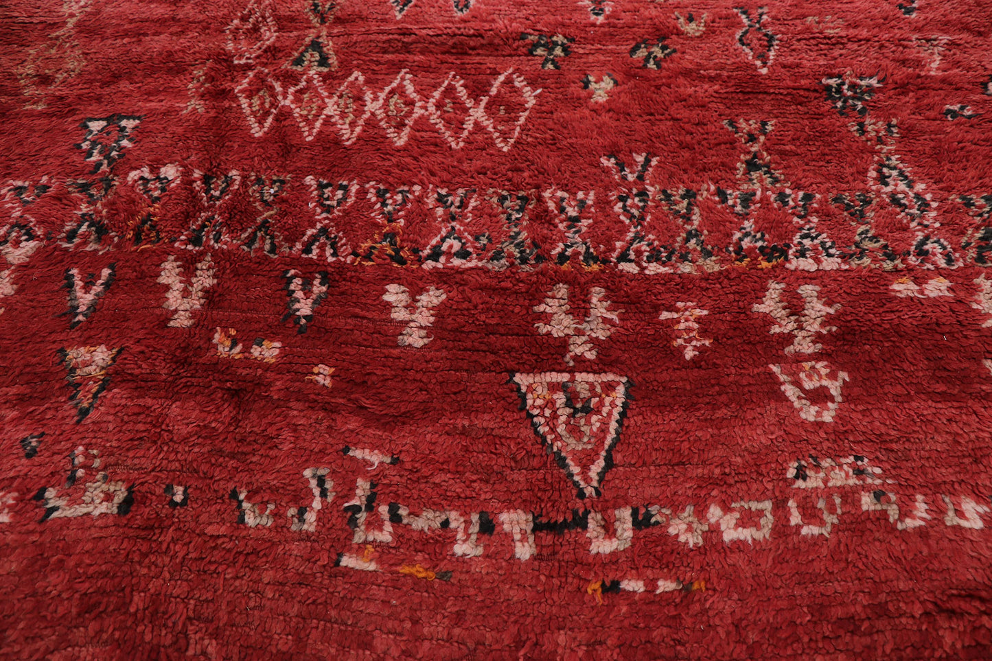6 x 10 Vintage Red Moroccan Rug 21671
