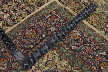 5 x 7 Antique Persian Kashan Rug 21684
