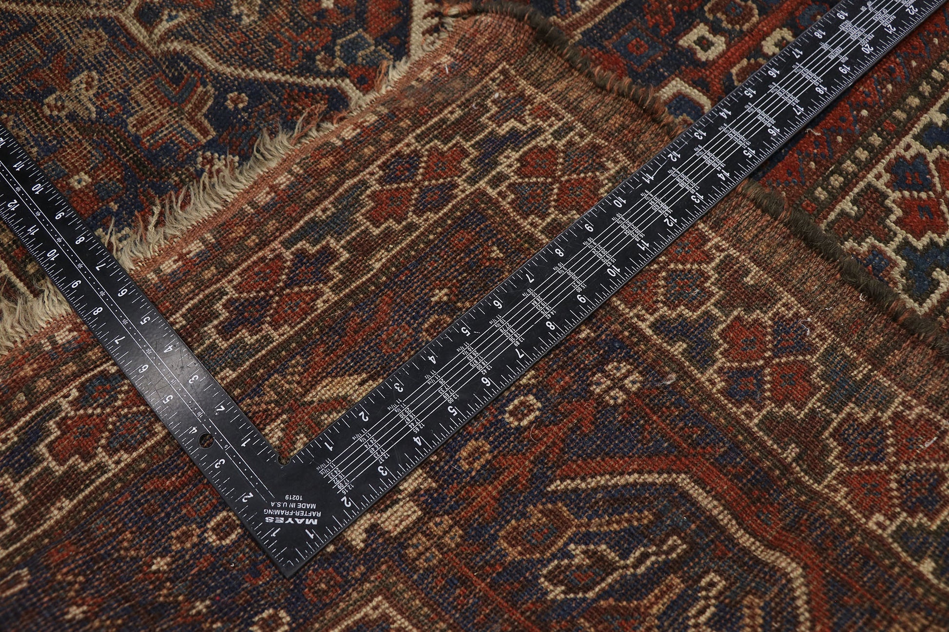 7 x 9 Antique Persian Shiraz Rug 21690