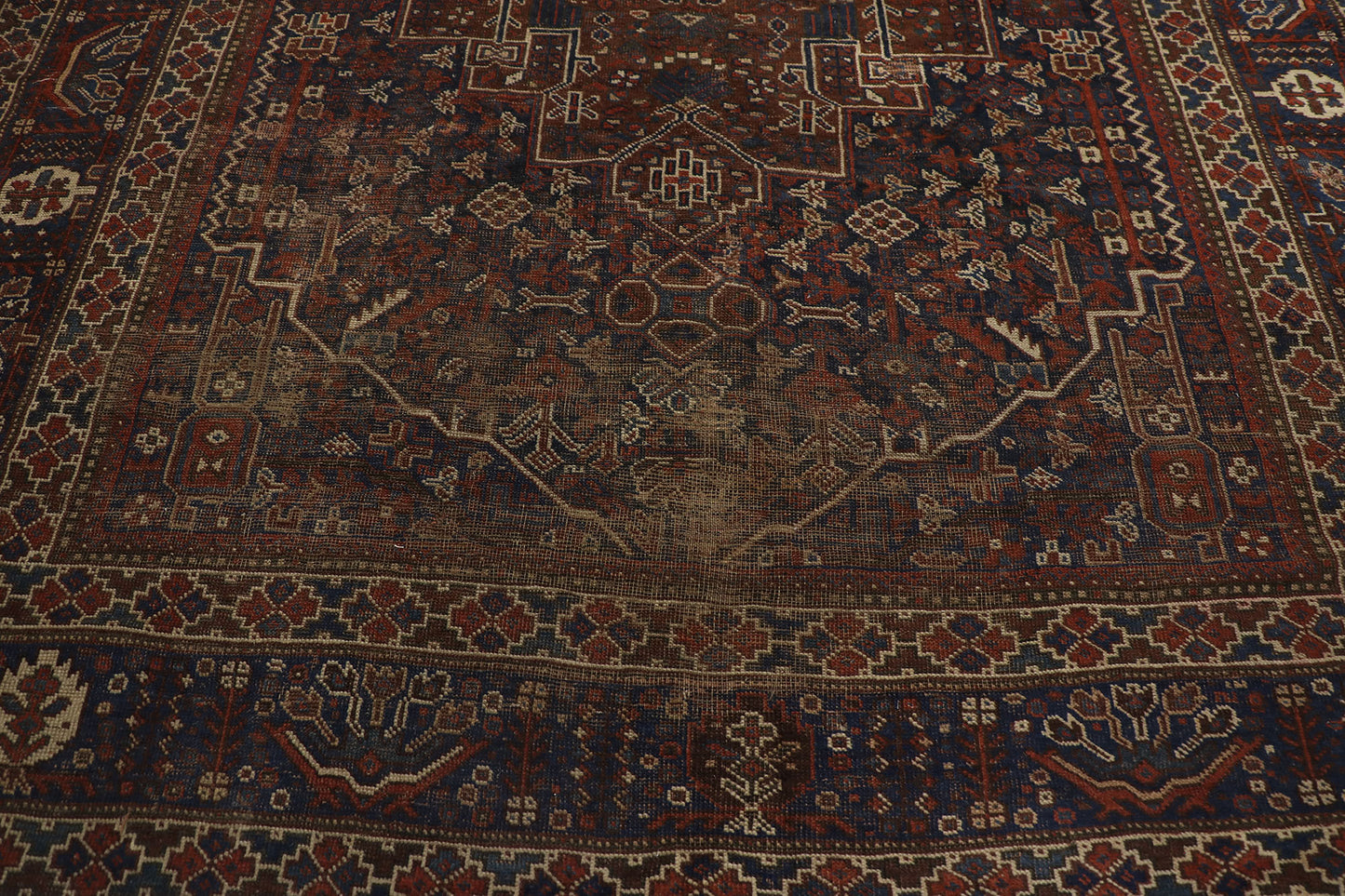 7 x 9 Antique Persian Shiraz Rug 21690