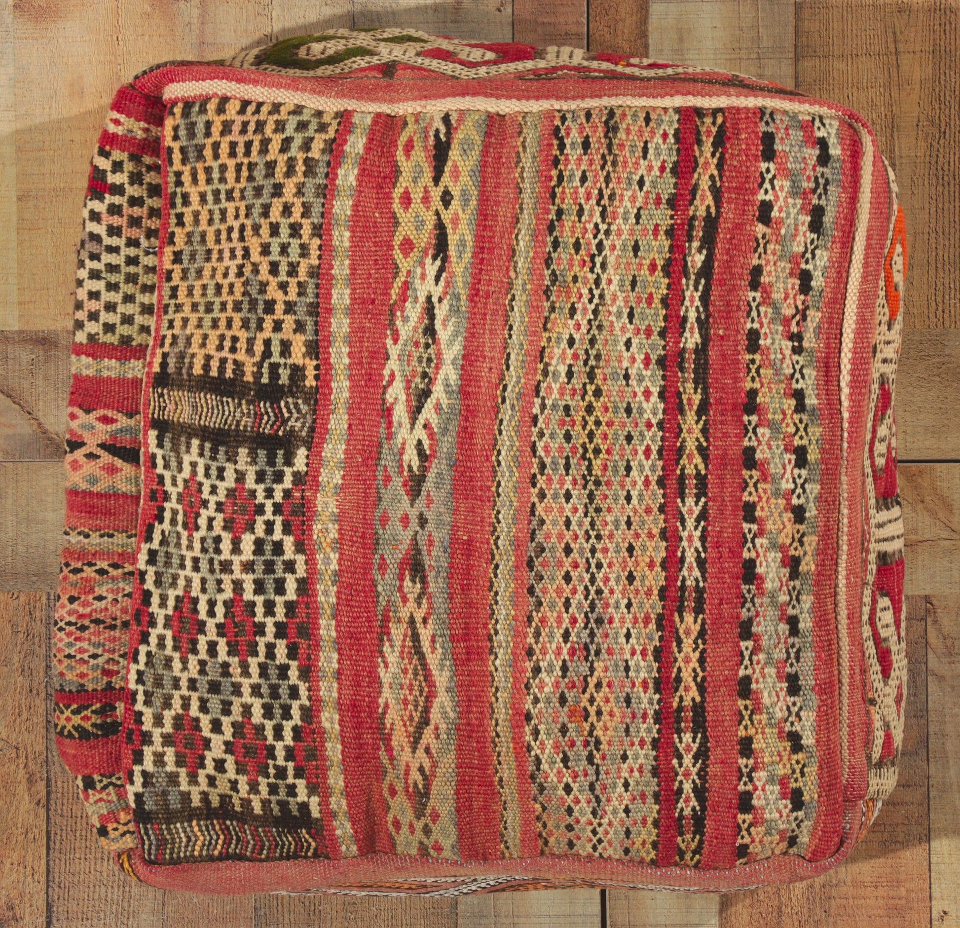 2 x 2 x 1 Vintage Moroccan Kilim Pouf 78438