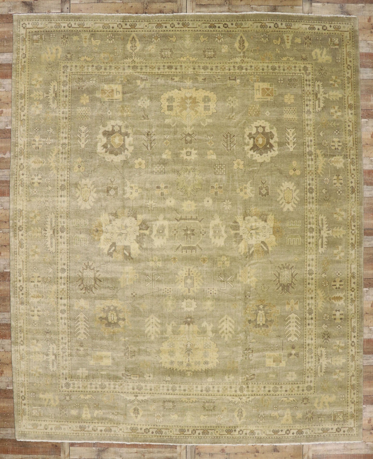 12 x 15 Vintage-Inspired Oushak Rug 30183