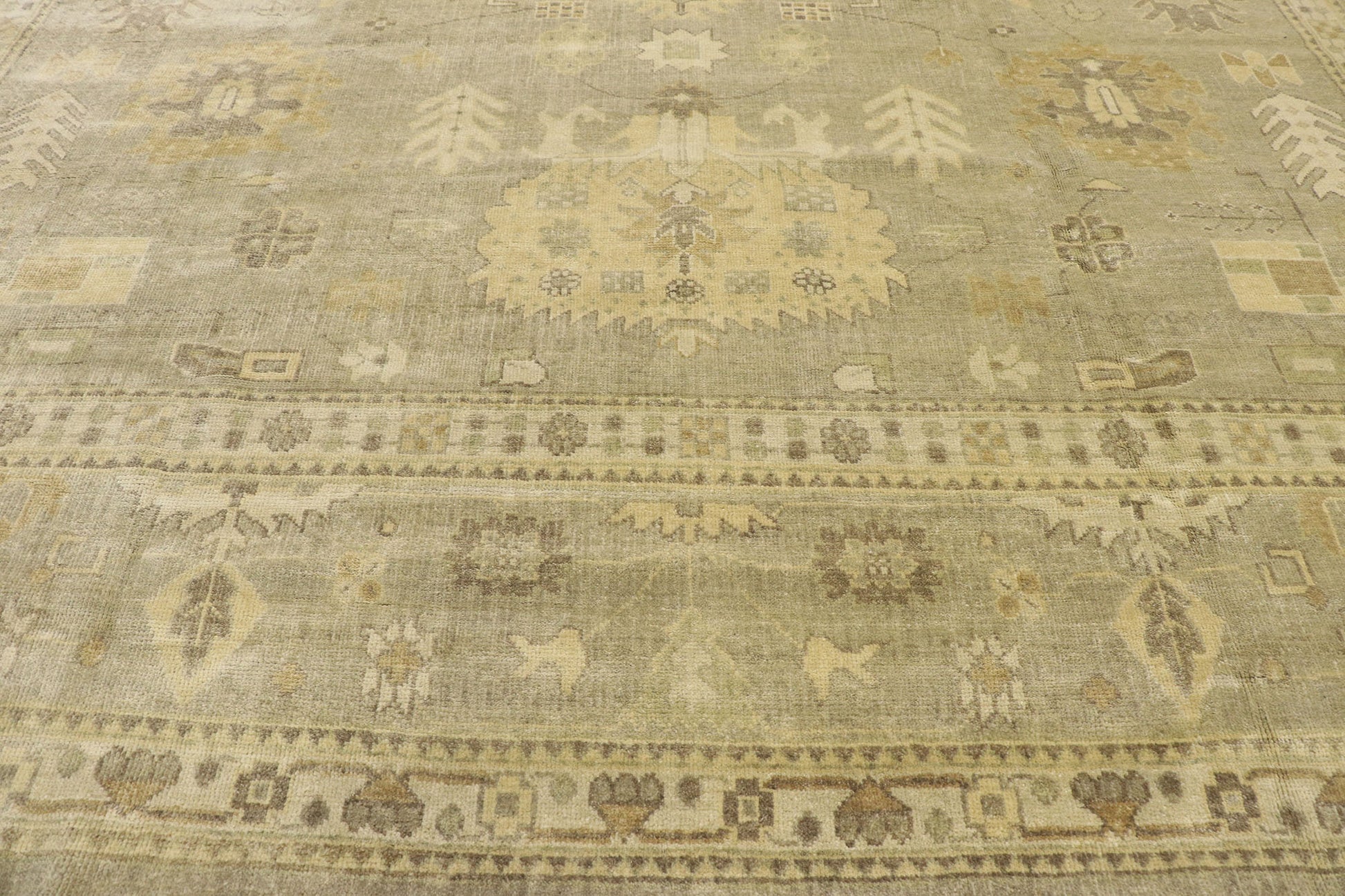 12 x 15 Vintage-Inspired Oushak Rug 30183