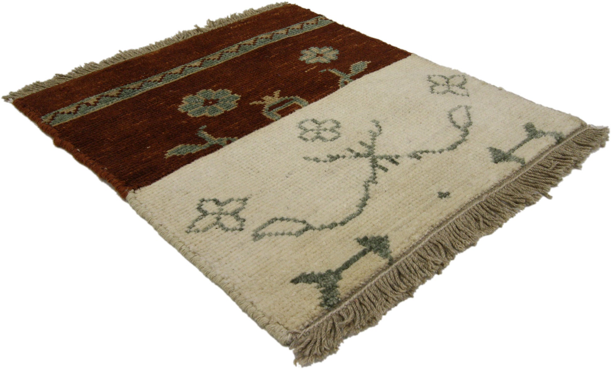 2 x 2 Indian Accent Rug 30398