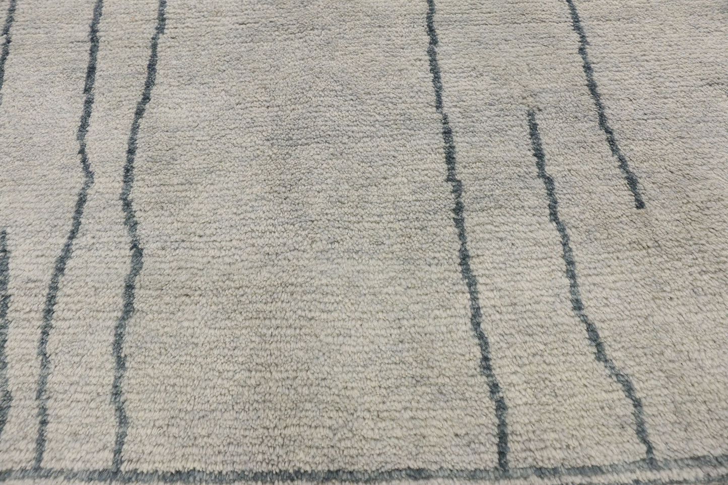 8 x 10 Contemporary Moroccan Rug 30478