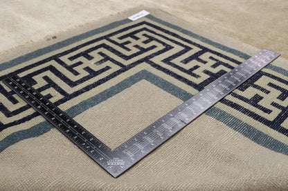 8 x 11 Chinese Rug 30506