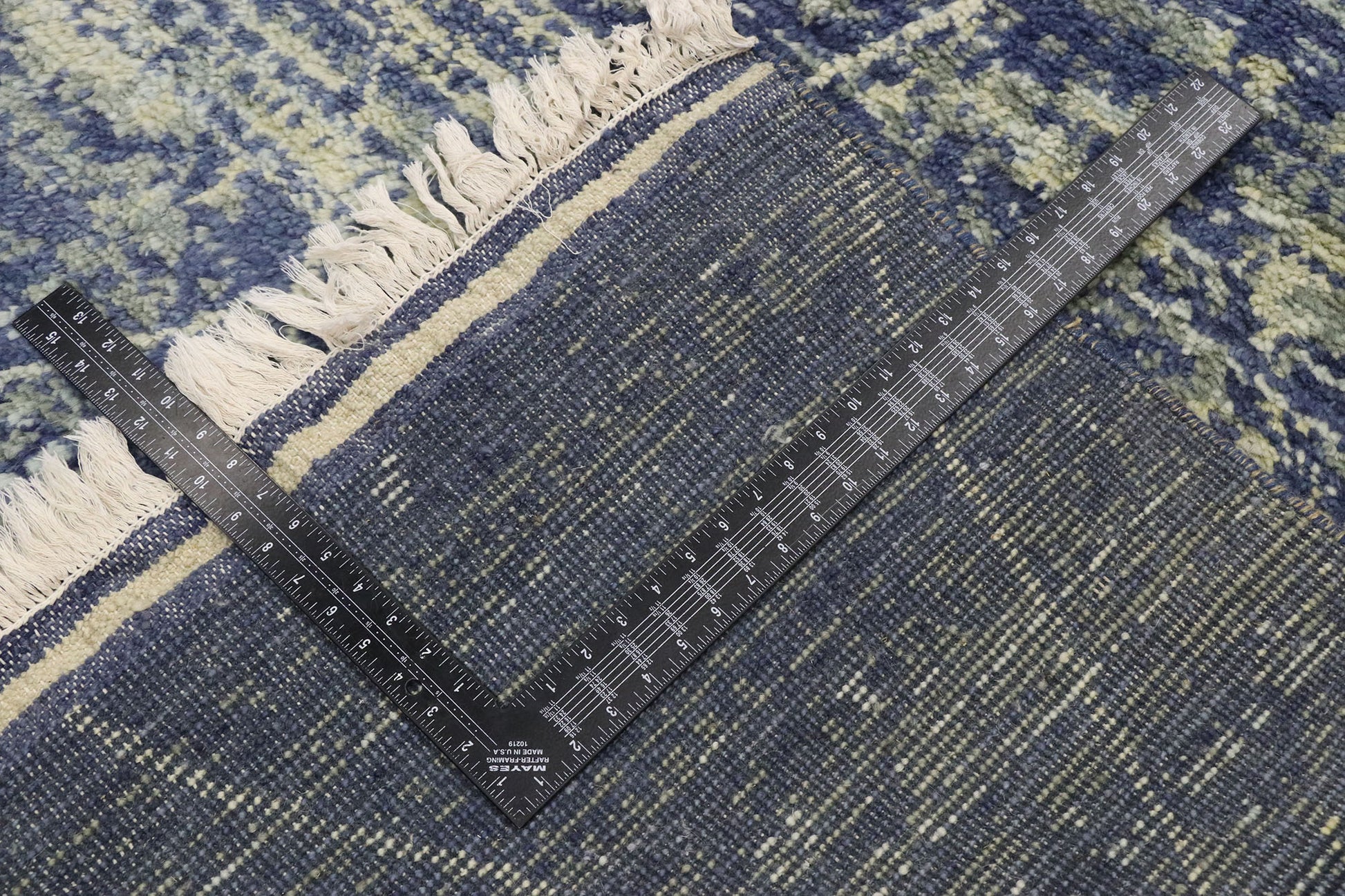 10 x 15 Contemporary Moroccan Rug 30553