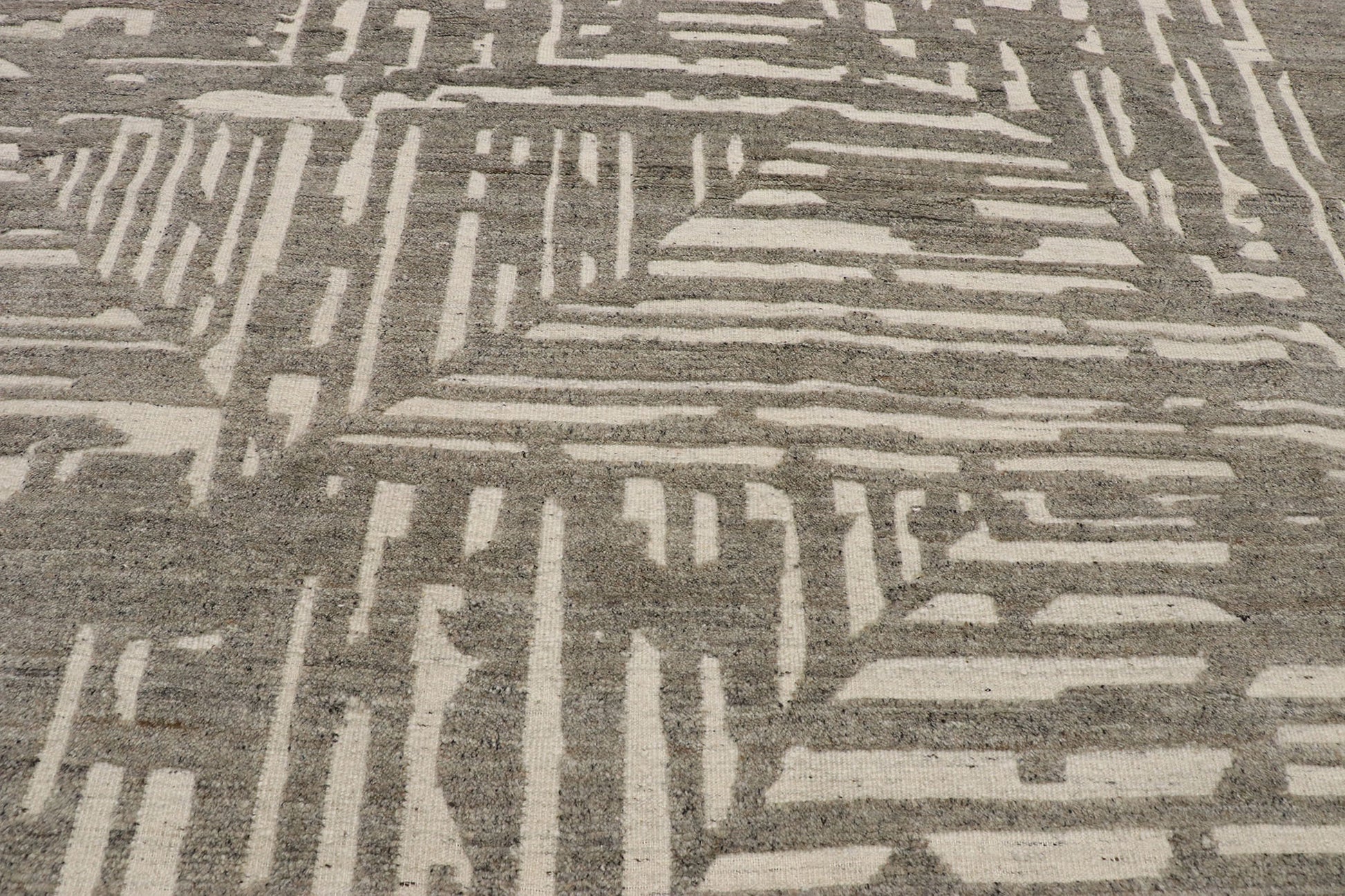 8 x 10 Contemporary High-Low Rug 30556