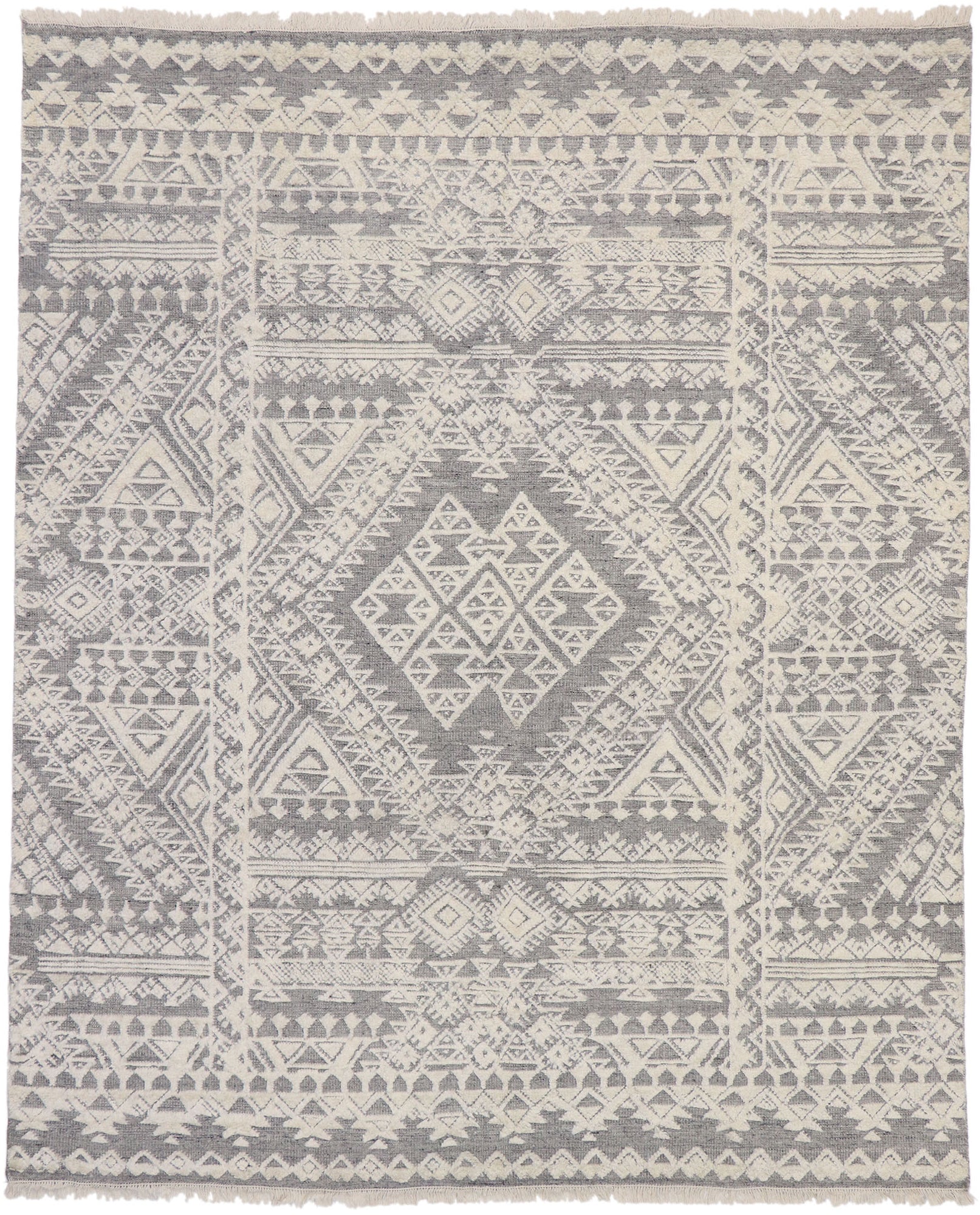 8 x 10 Contemporary High-Low Rug 30557