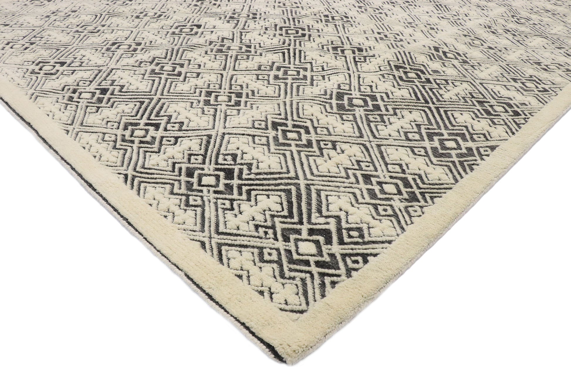 8 x 10 Contemporary High-Low Rug 30614