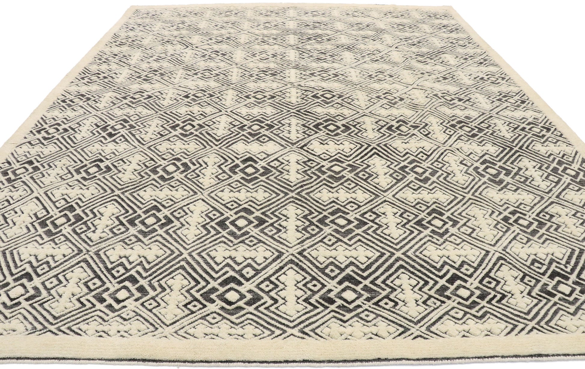 8 x 10 Contemporary High-Low Rug 30614