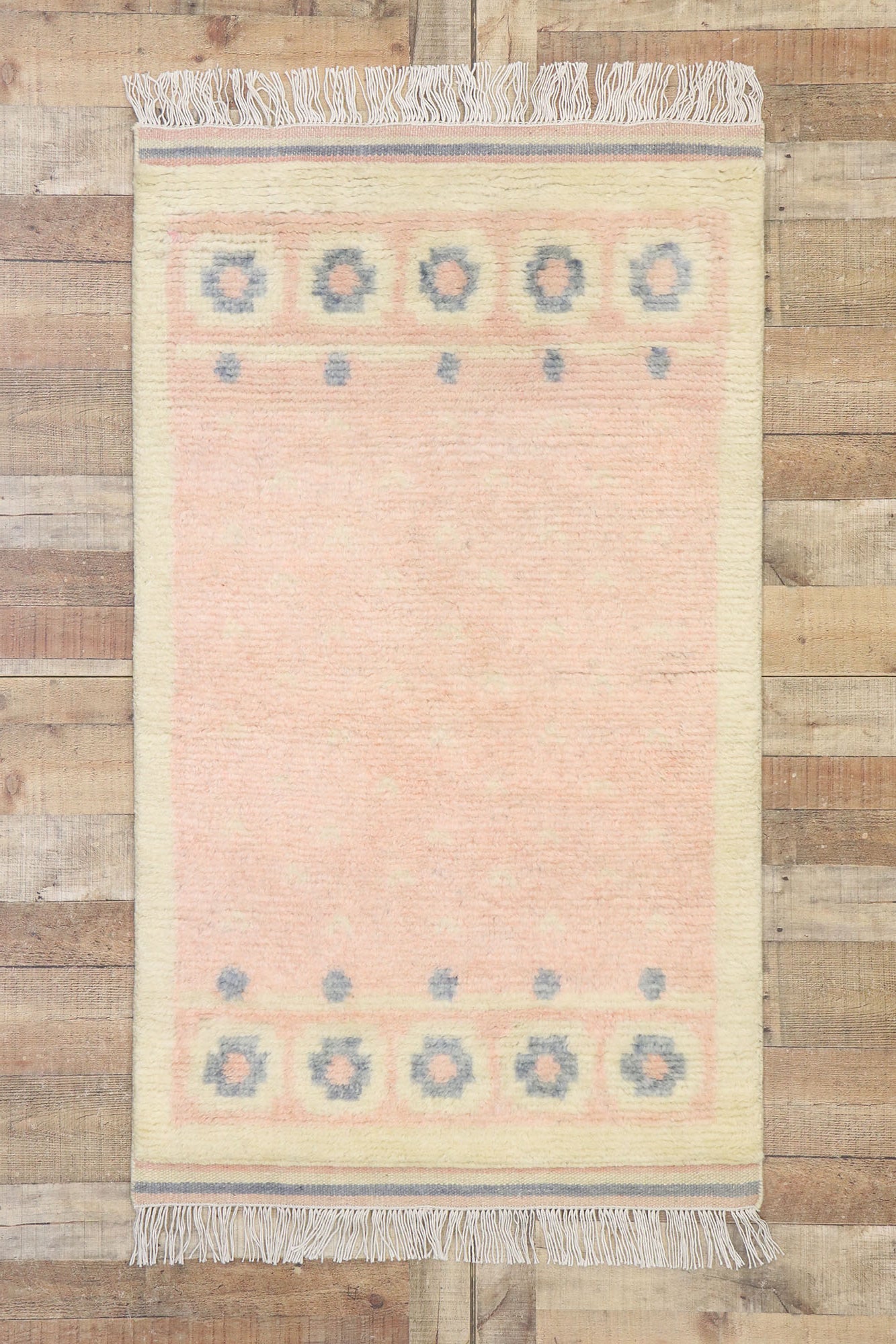 3 x 5 Contemporary Swedish Rya Style Rug 30645