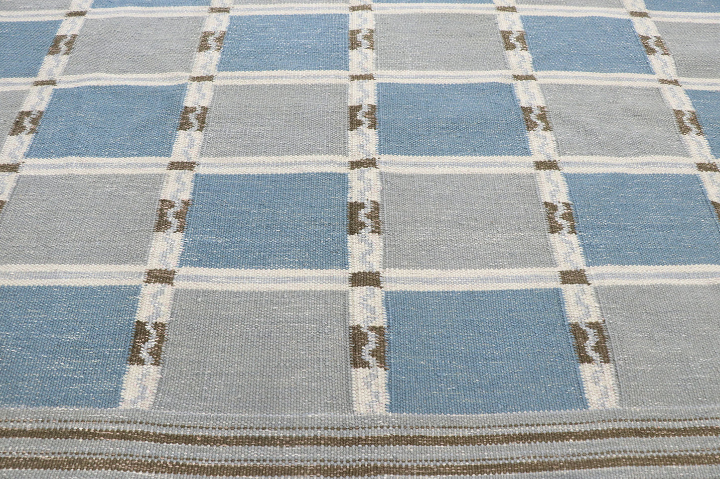 9 x 10 Swedish Inspired Kilim Rug 30649