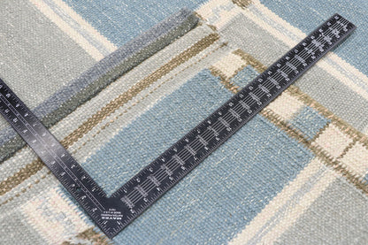 10 x 13 Swedish Inspired Kilim Rug 30650
