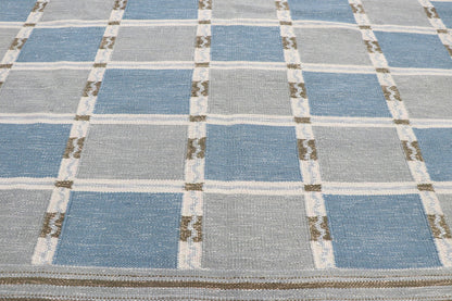 10 x 13 Swedish Inspired Kilim Rug 30650