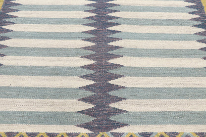 5 x 8 Swedish Inspired Kilim Rug 30656