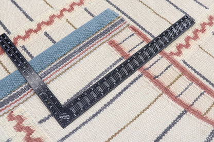 8 x 10 Swedish Inspired Kilim Rug 30657