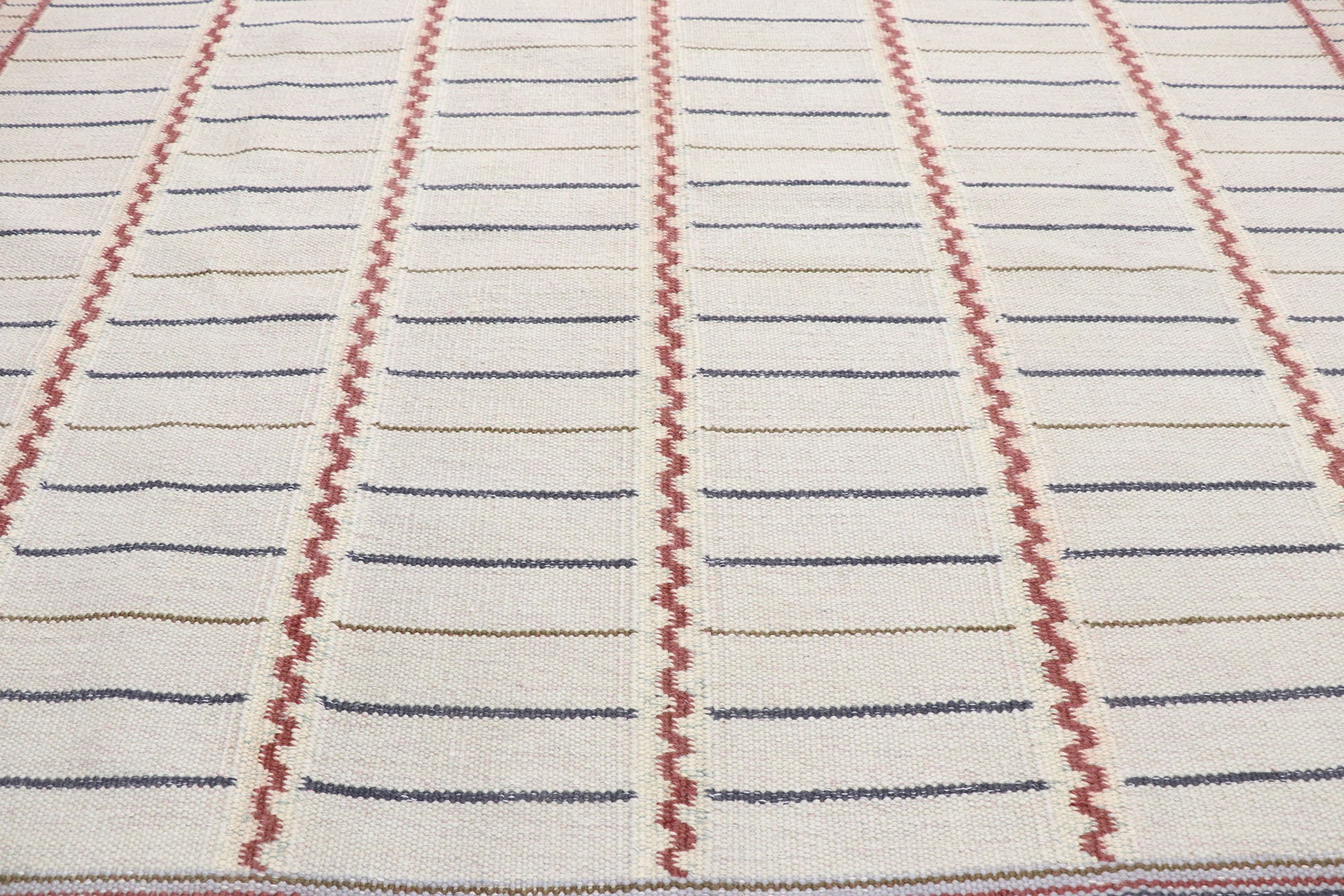 8 x 10 Swedish Inspired Kilim Rug 30657