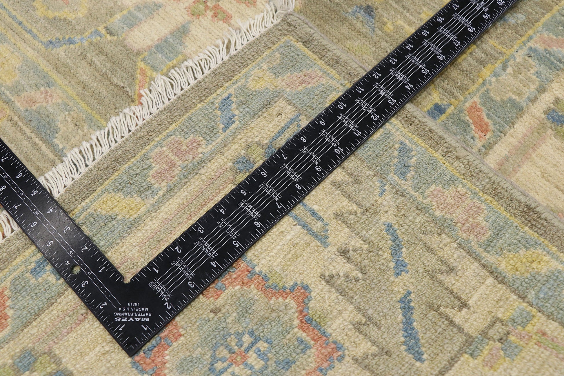 8 x 10 Colorful Oushak Rug 80676