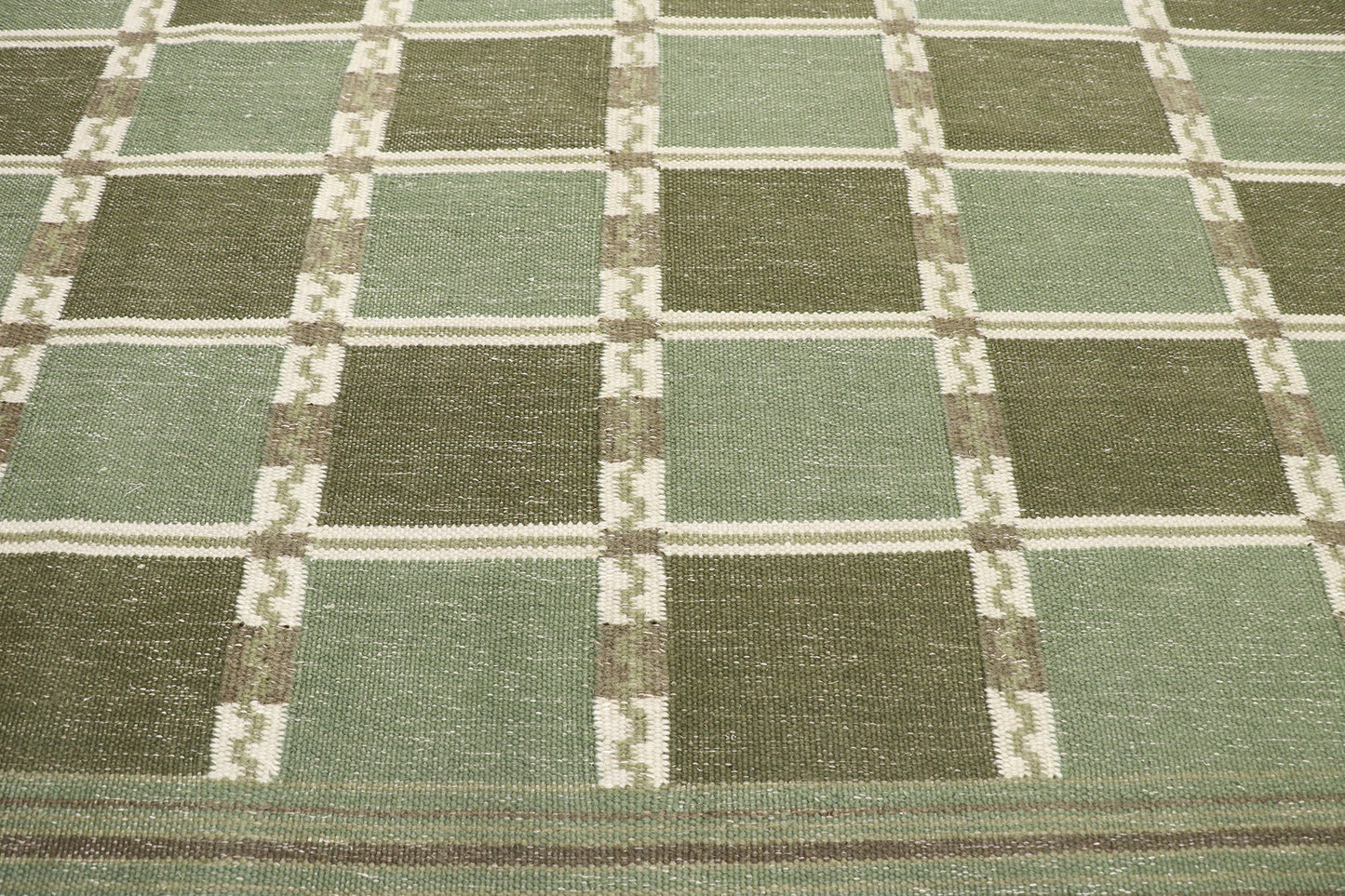 8 x 10 Swedish Inspired Kilim Rug 30669