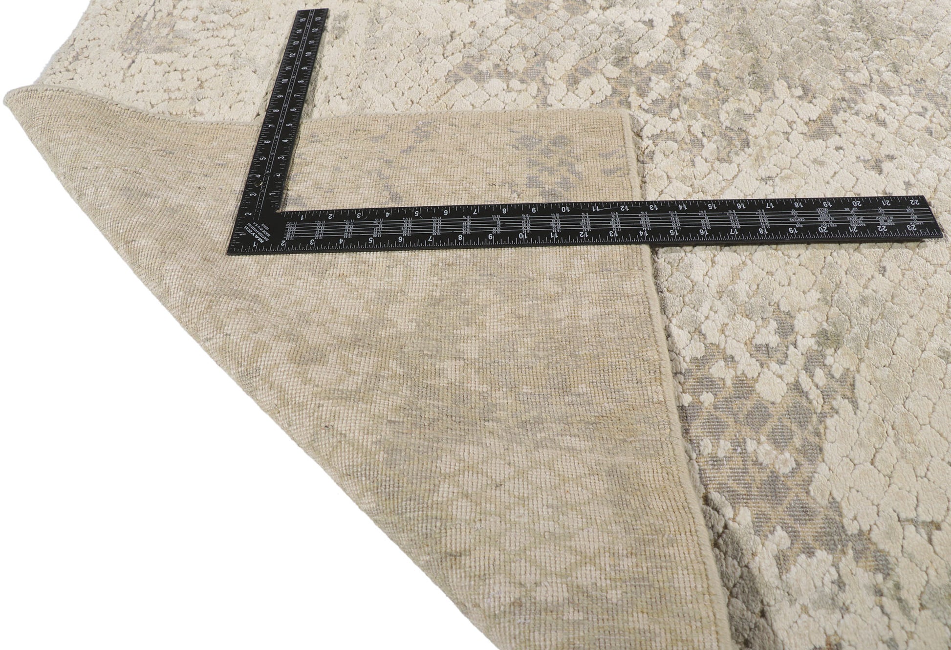 9 x 12 Contemporary Distressed Rug 30708