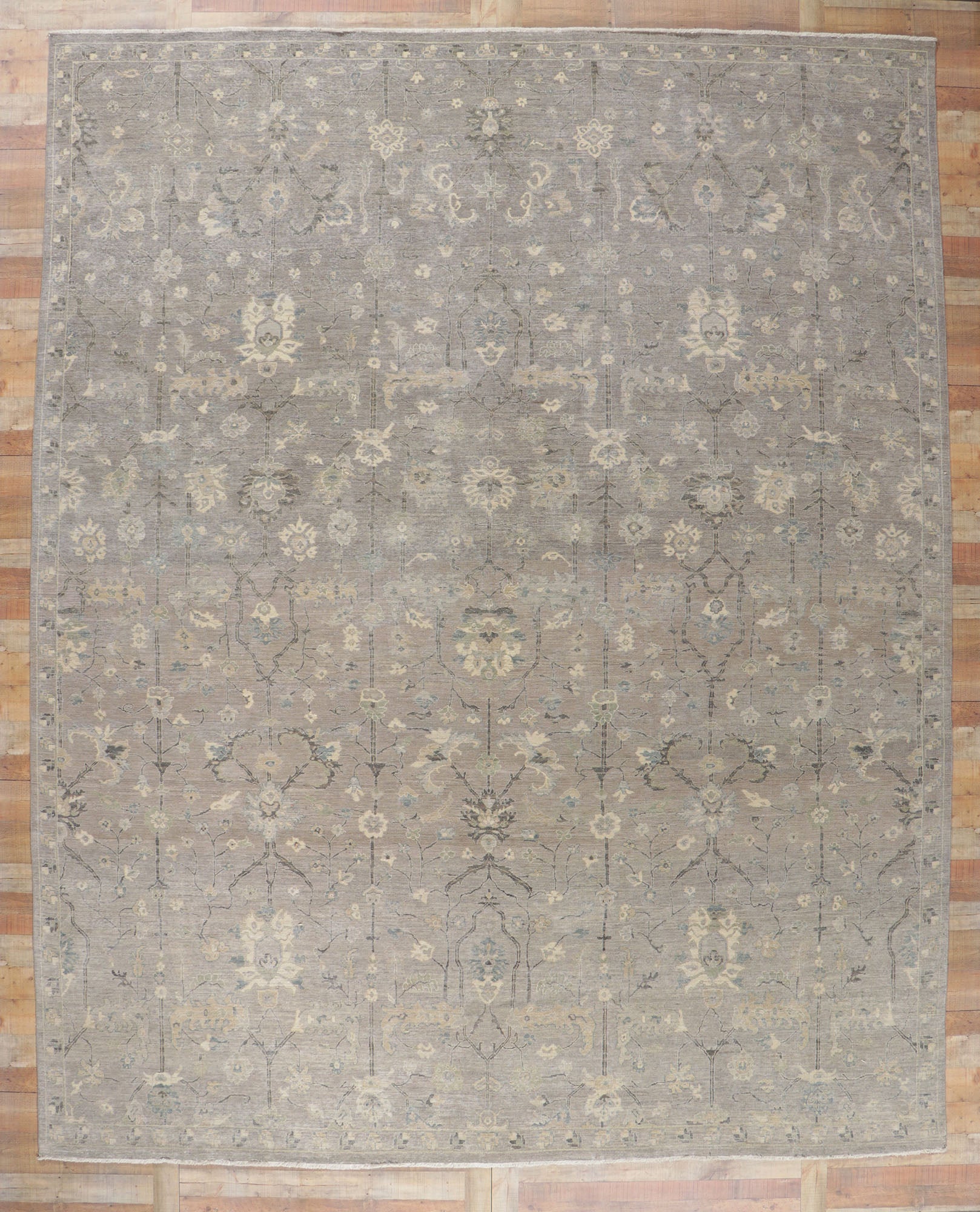 12 x 15 Vintage-Inspired Distressed Rug 30718