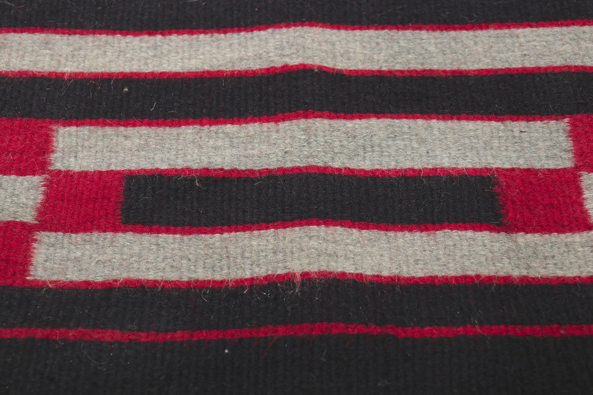 3 x 5 Vintage Navajo Blanket Rug 78423