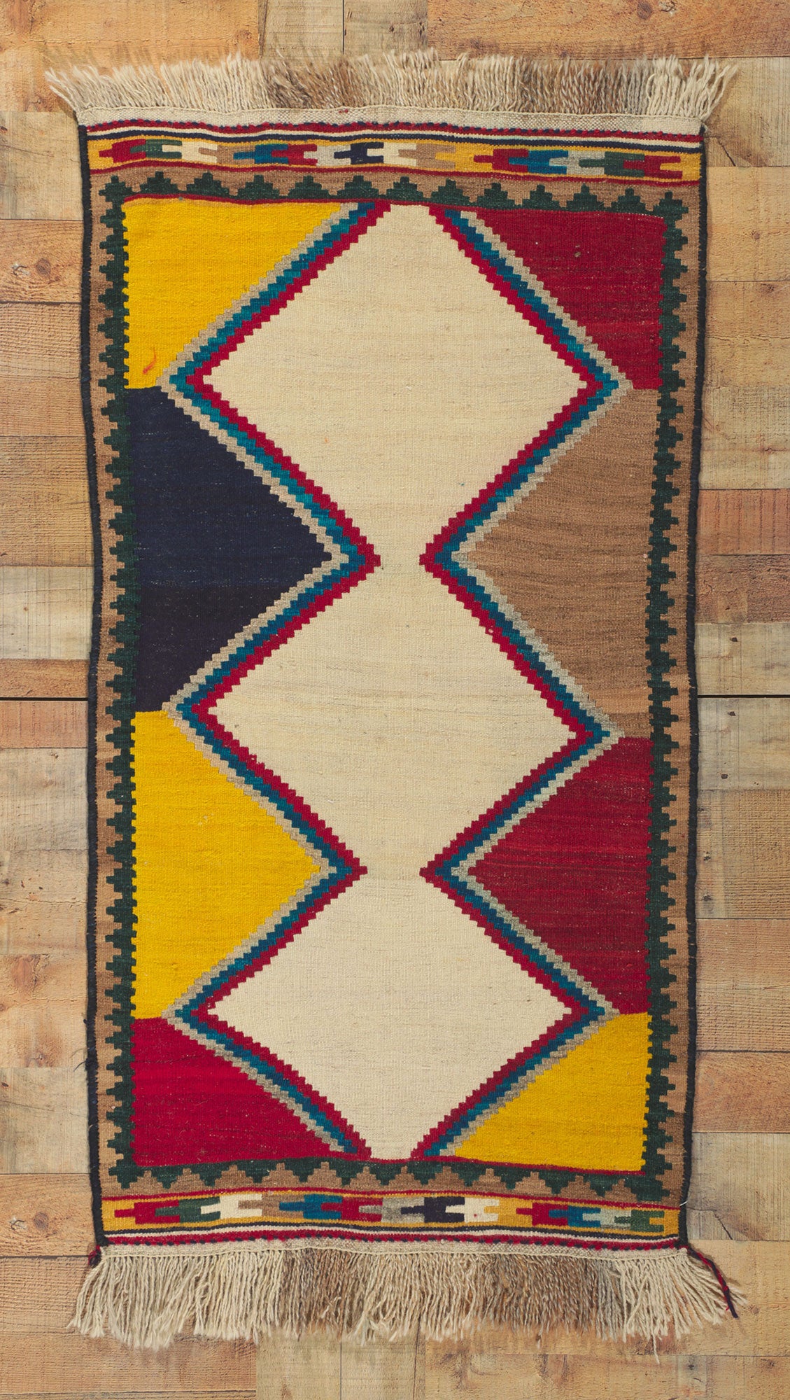 3 x 5 Vintage Persian Shiraz Kilim Rug 61066