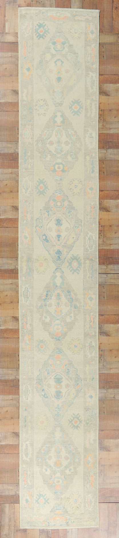 3 x 18 Modern Pastel Turkish Oushak Rug 53826