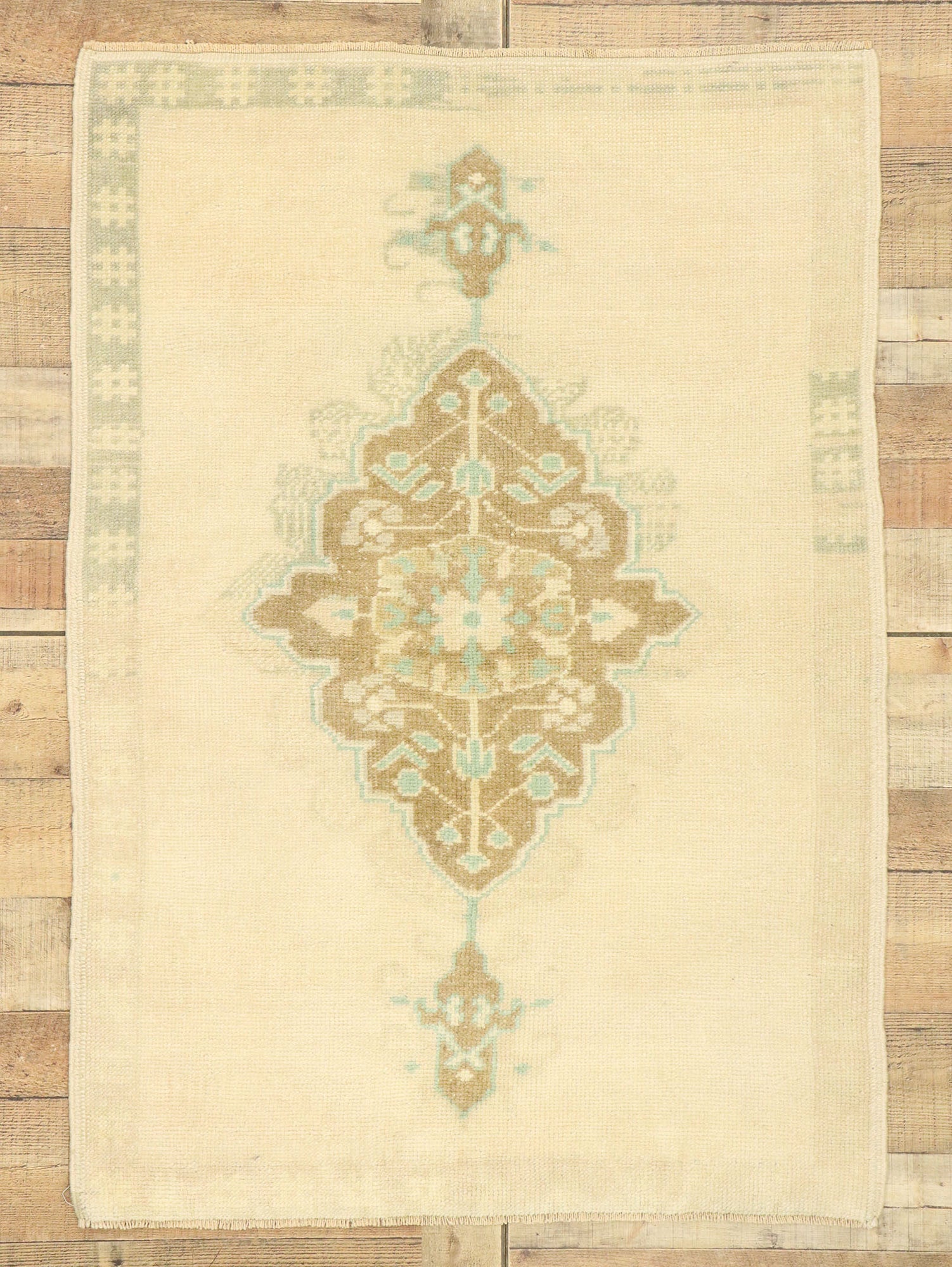 3 x 4 Vintage Turkish Oushak Rug 52982