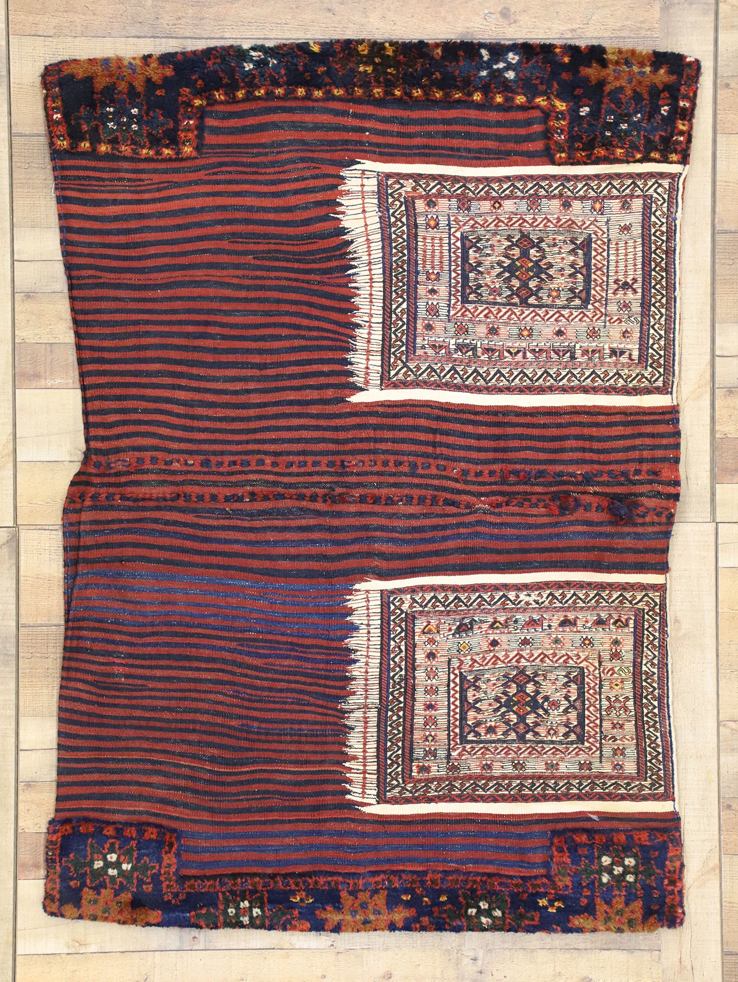 3 x 5 Antique Persian Saddlebag 74584