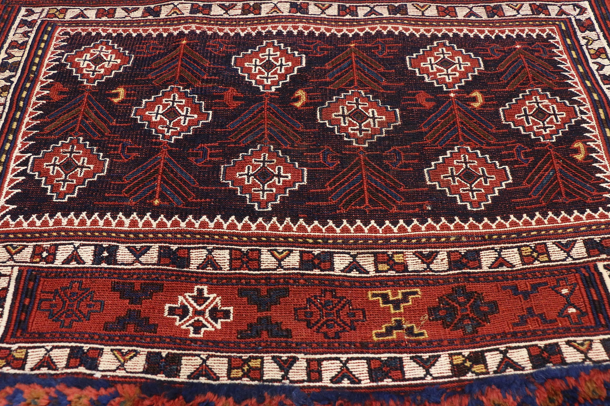 3 x 5 Antique Persian Saddlebag 74584