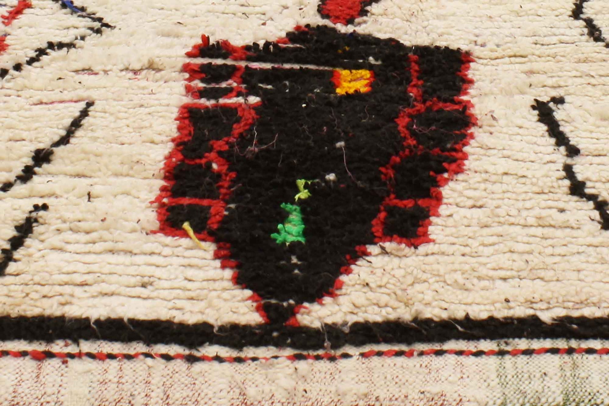 4 x 10 Vintage Moroccan Azilal Runner 20372
