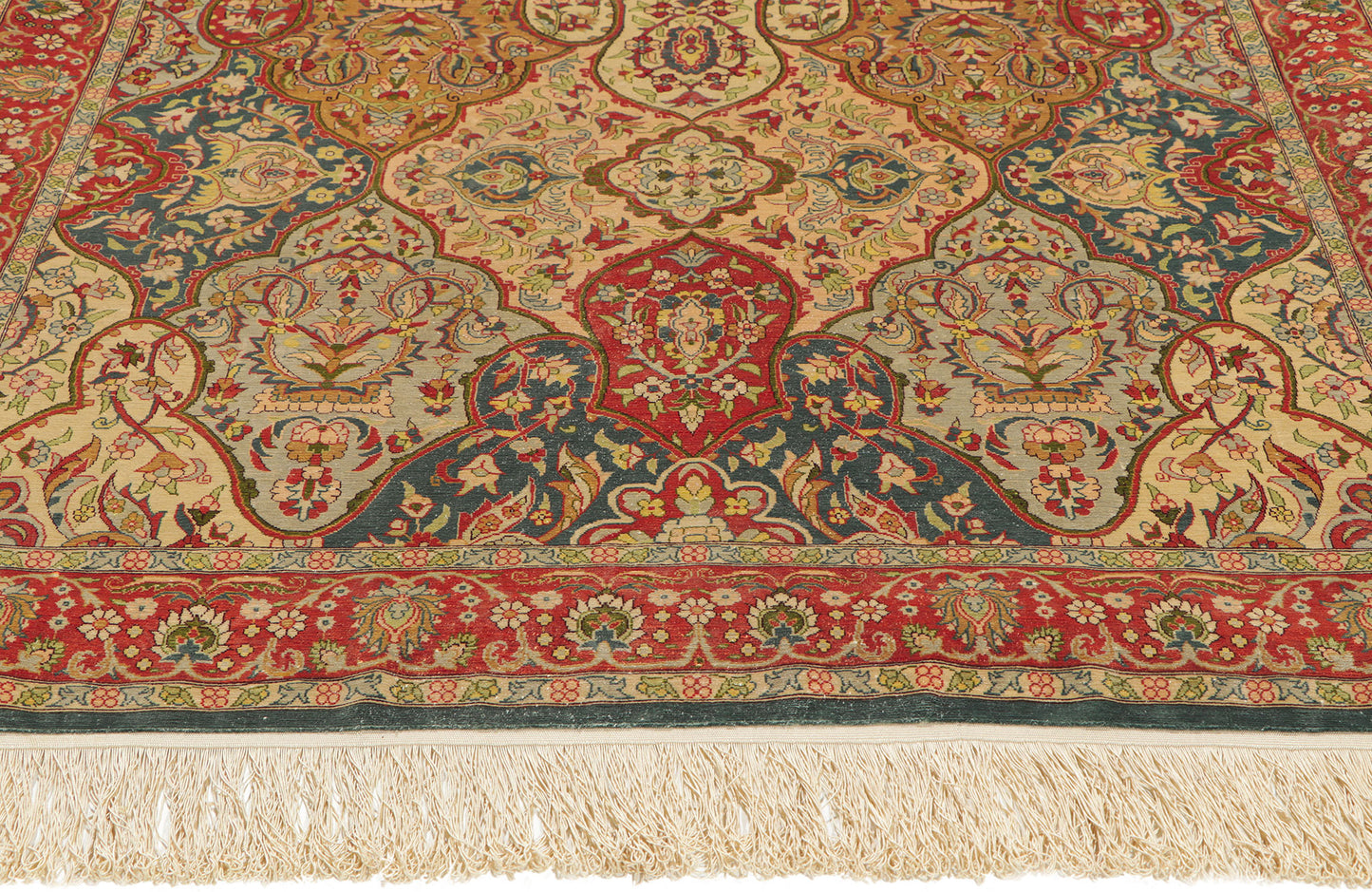 4 x 5 Vintage Turkish Silk Hereke Rug 78514