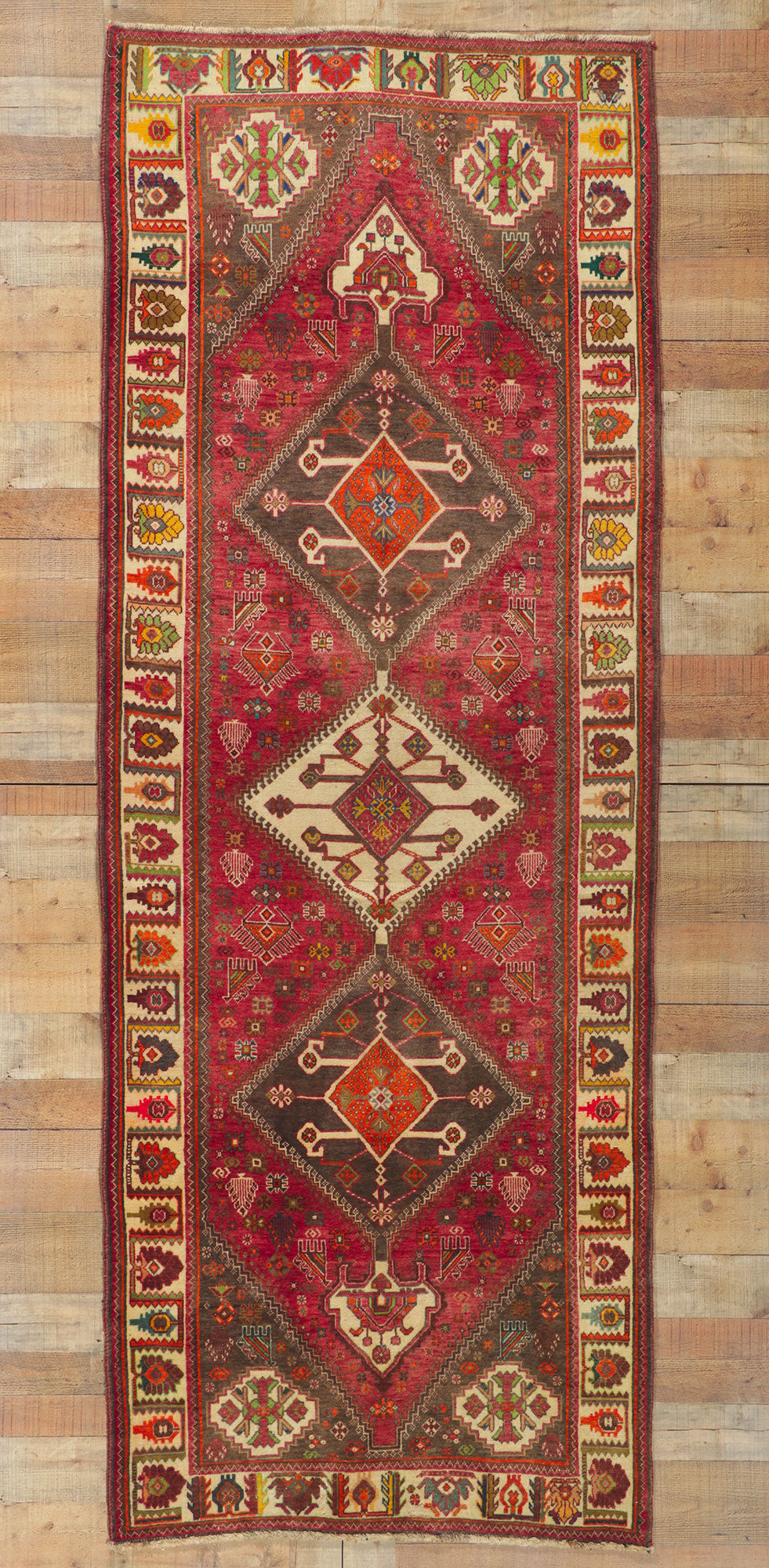 4 x 10 Vintage Persian Qashqai Rug 61052