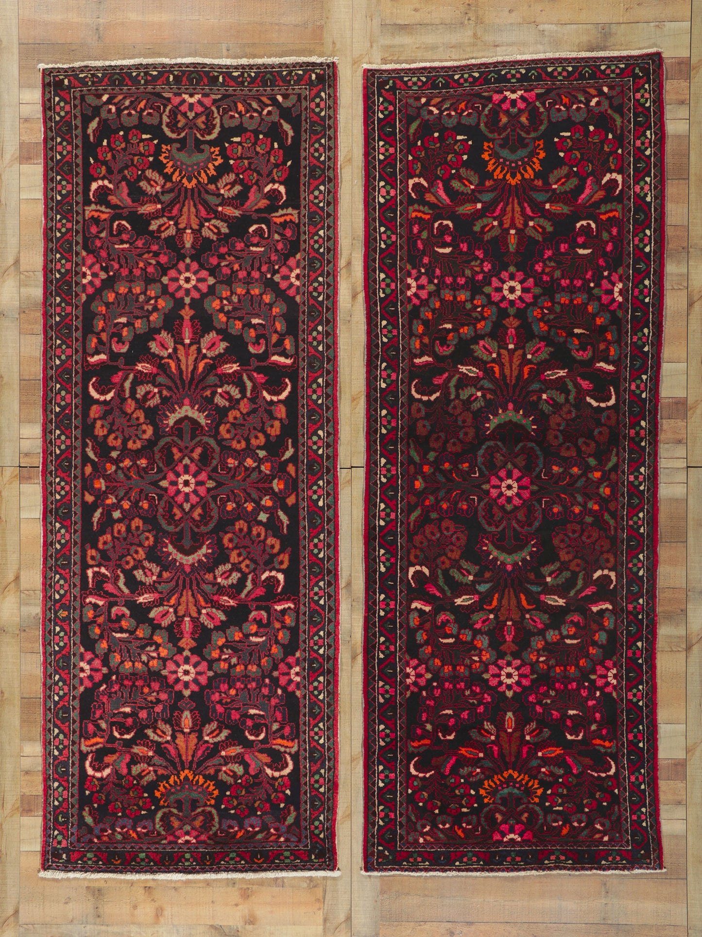 4 x 10 Vintage Persian Malayer Rug 61068