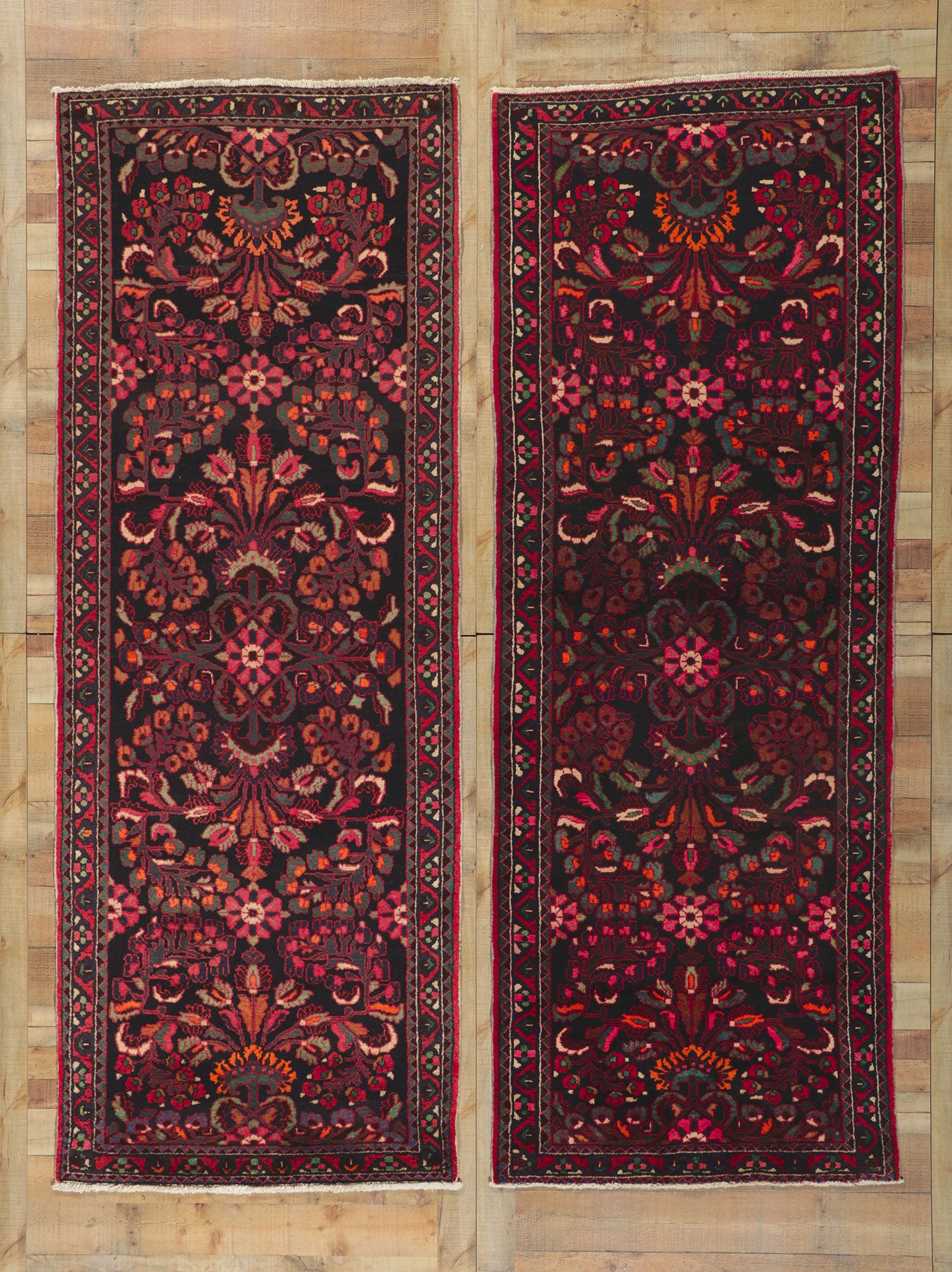 4 x 10 Vintage Persian Malayer Rug 61068