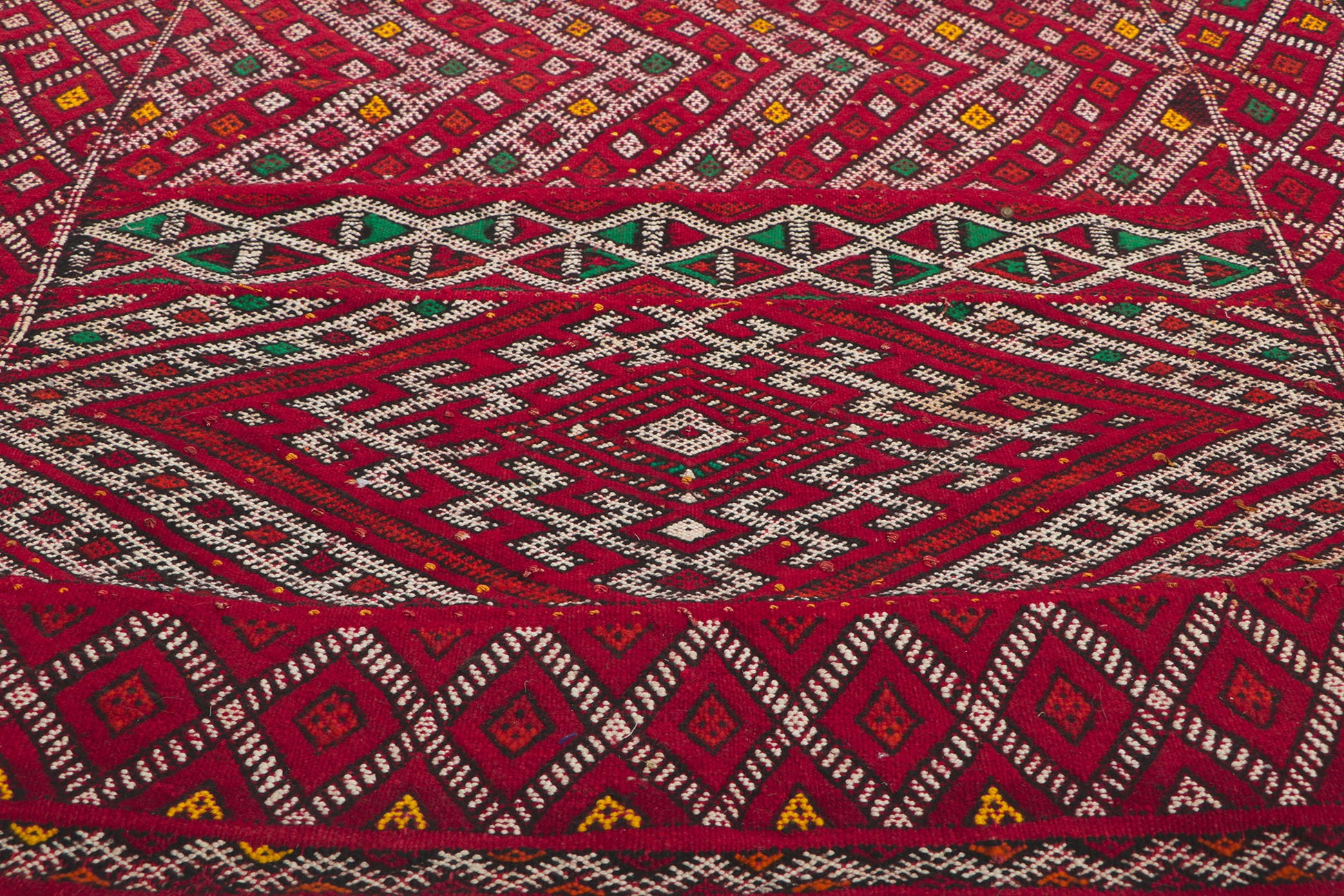 4 x 19 Vintage Zemmour Moroccan Kilim Runner 21706