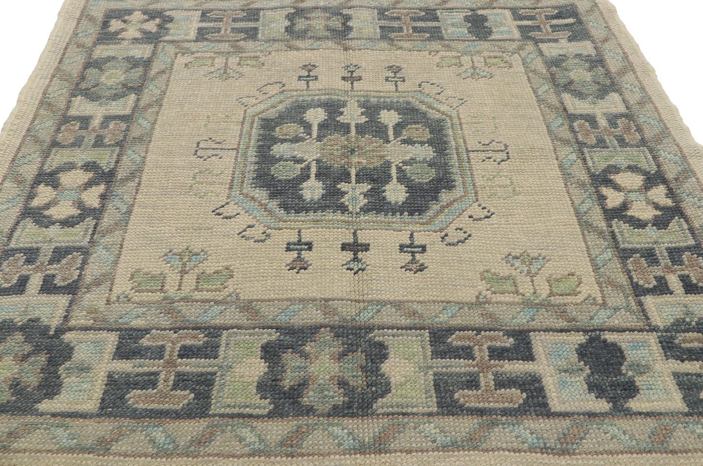 4 x 4 Turkish Oushak Rug 53812