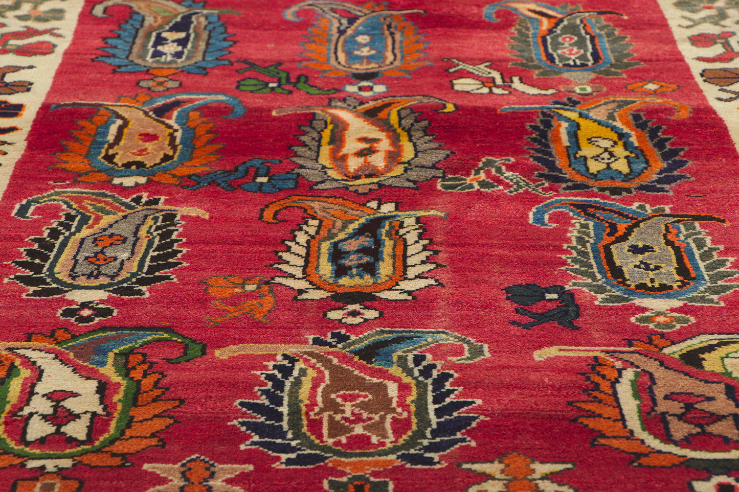 4 x 7 Vintage Persian Shiraz Rug 61161