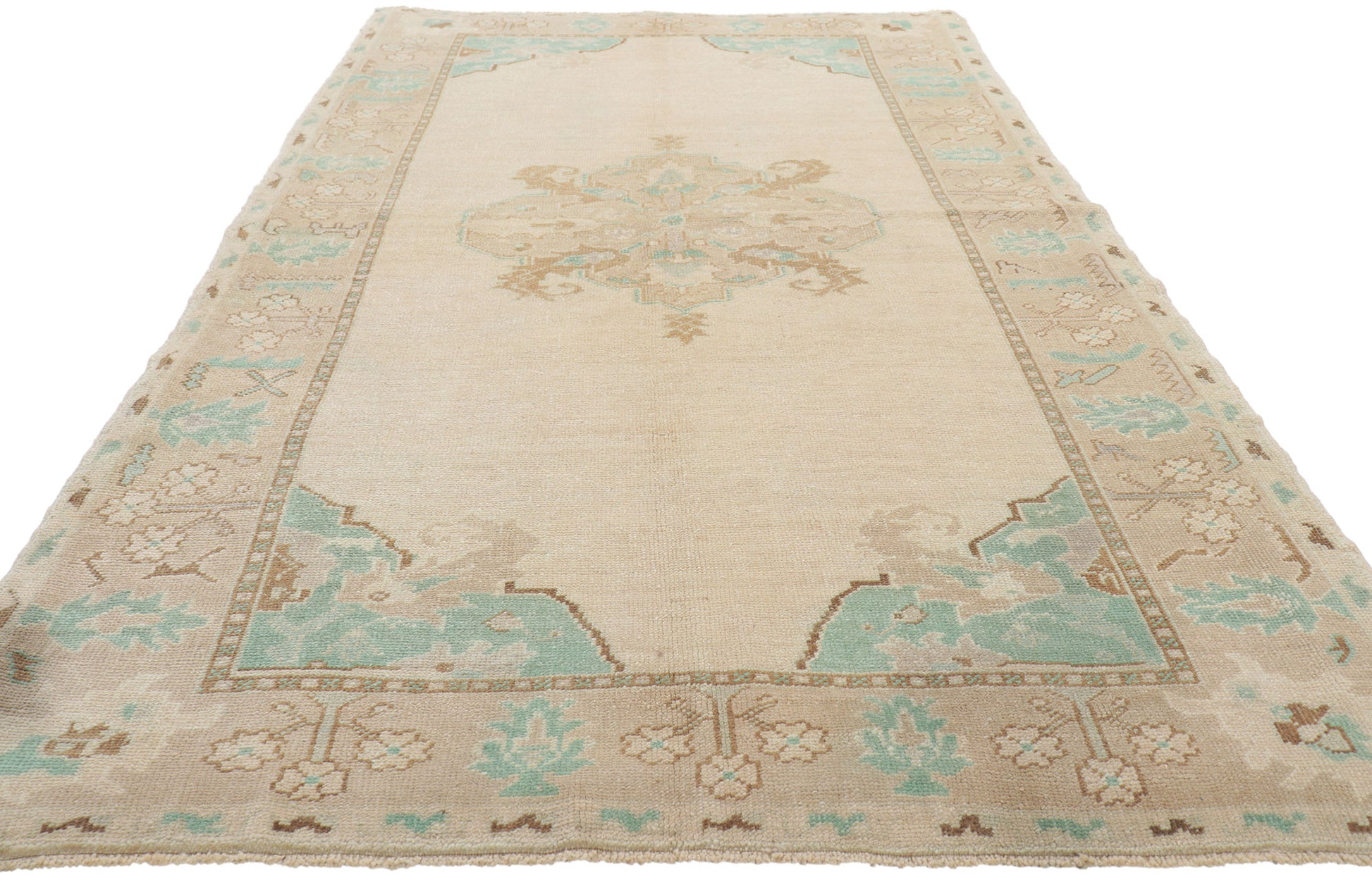4 x 8 Vintage Turkish Oushak Rug 52972