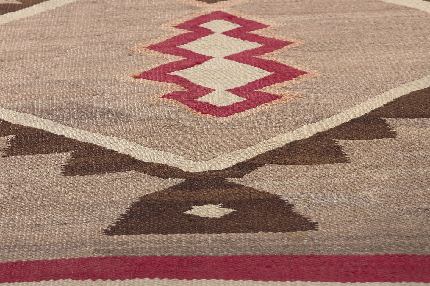 4 x 5 Antique Crystal Navajo Rug 78604