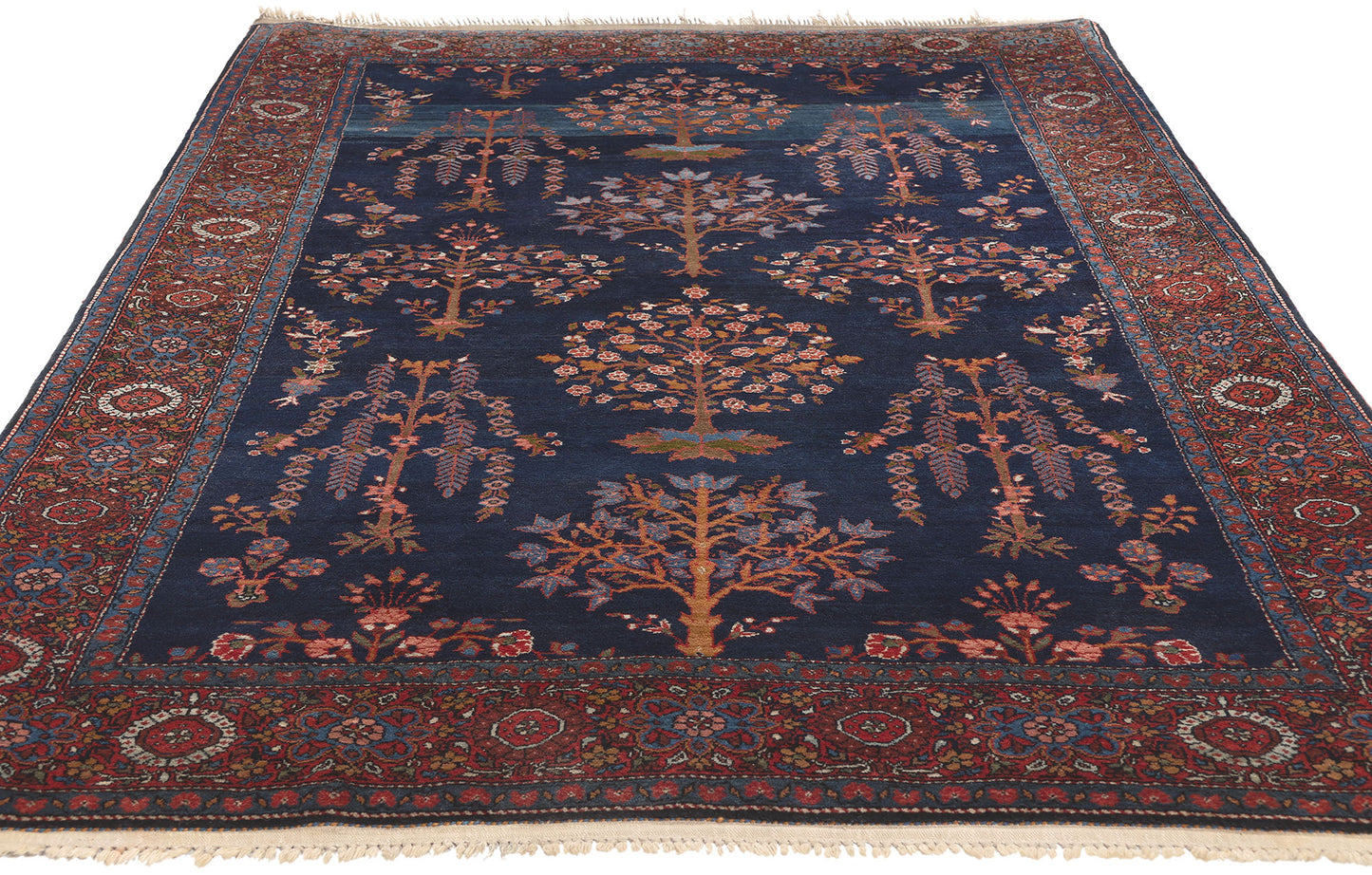 4 x 6 Antique Persian Sarouk Farahan Rug 78561