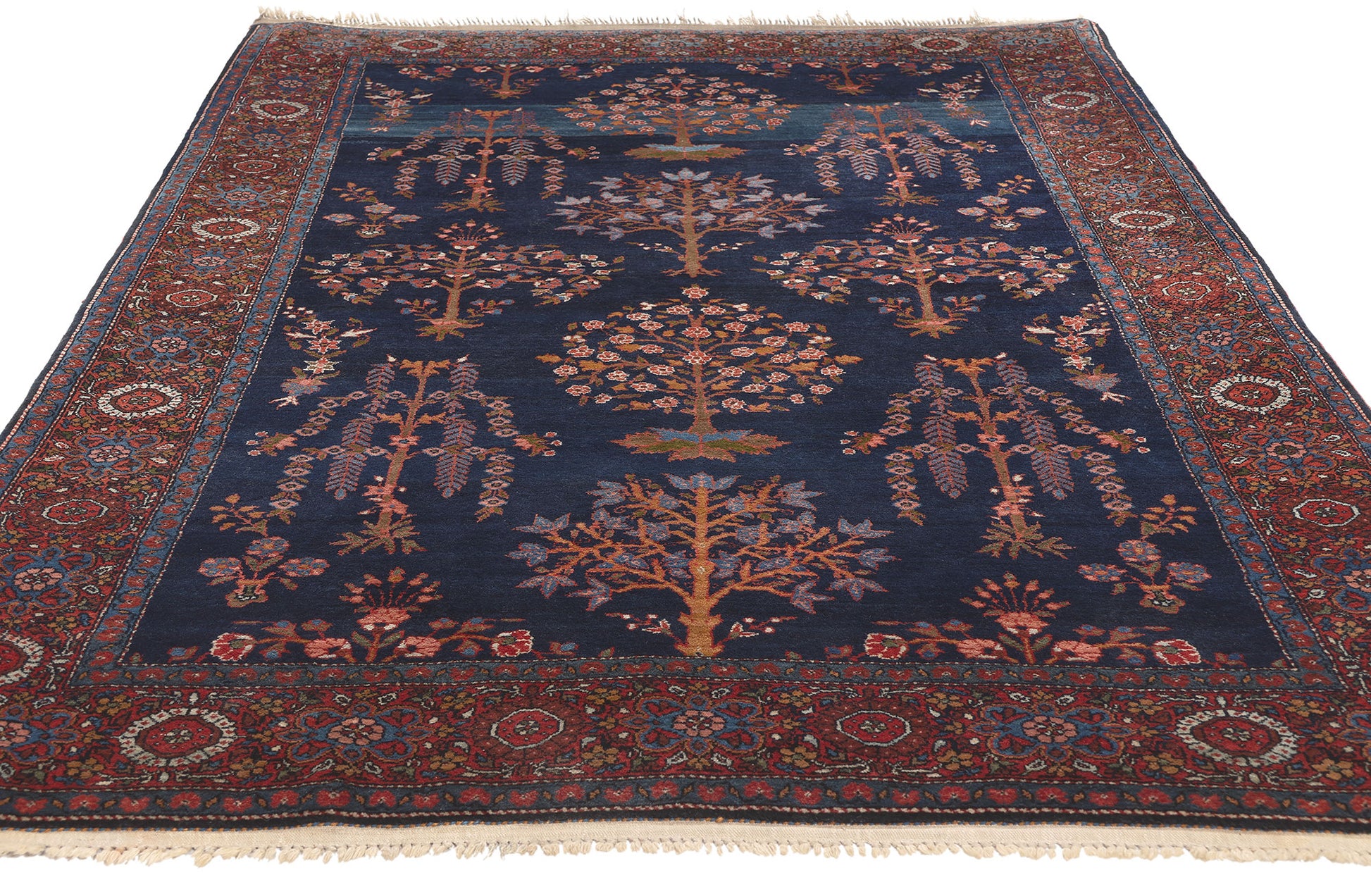4 x 6 Antique Persian Sarouk Farahan Rug 78561